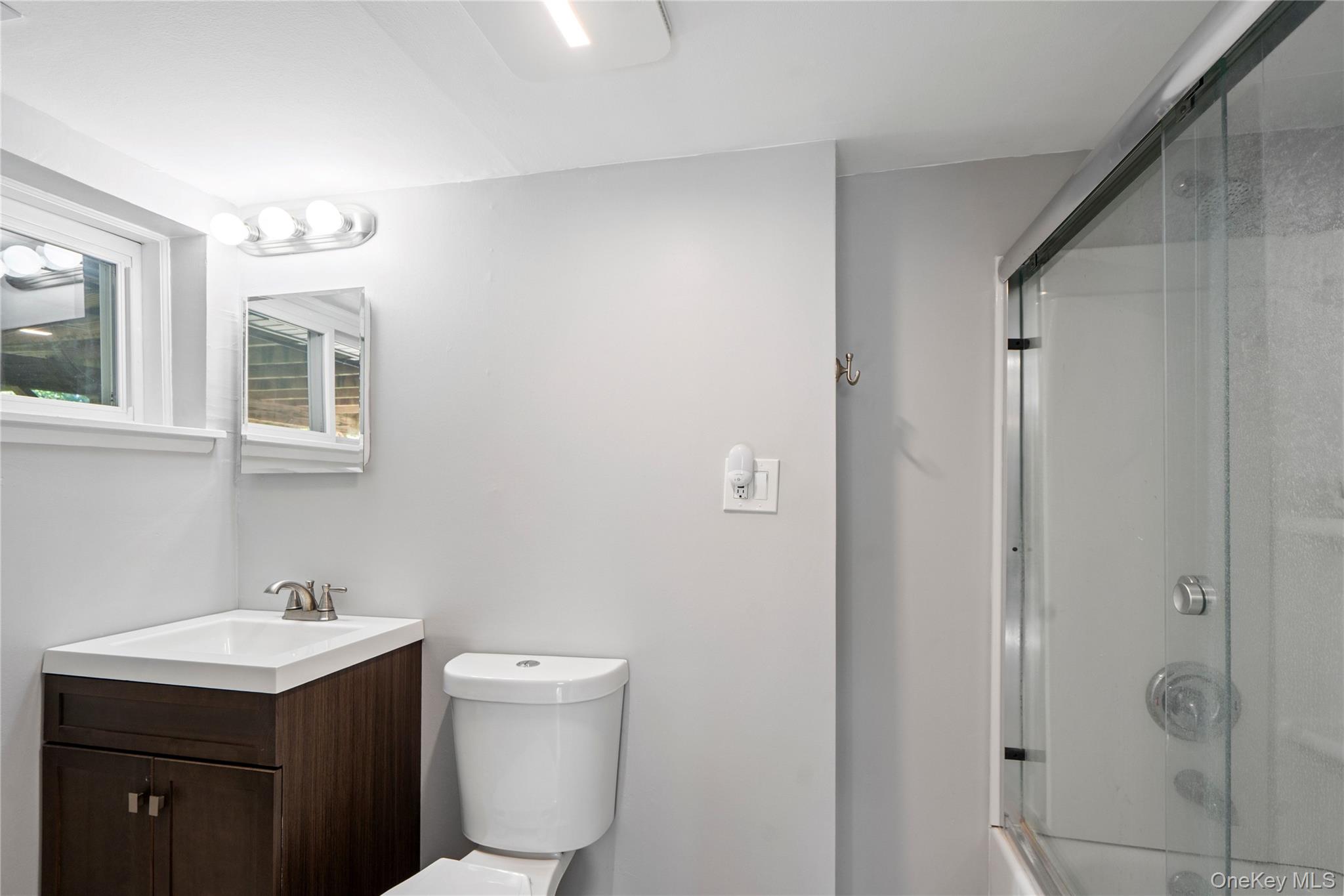 28 Peacock Lane – For Sale photo 27