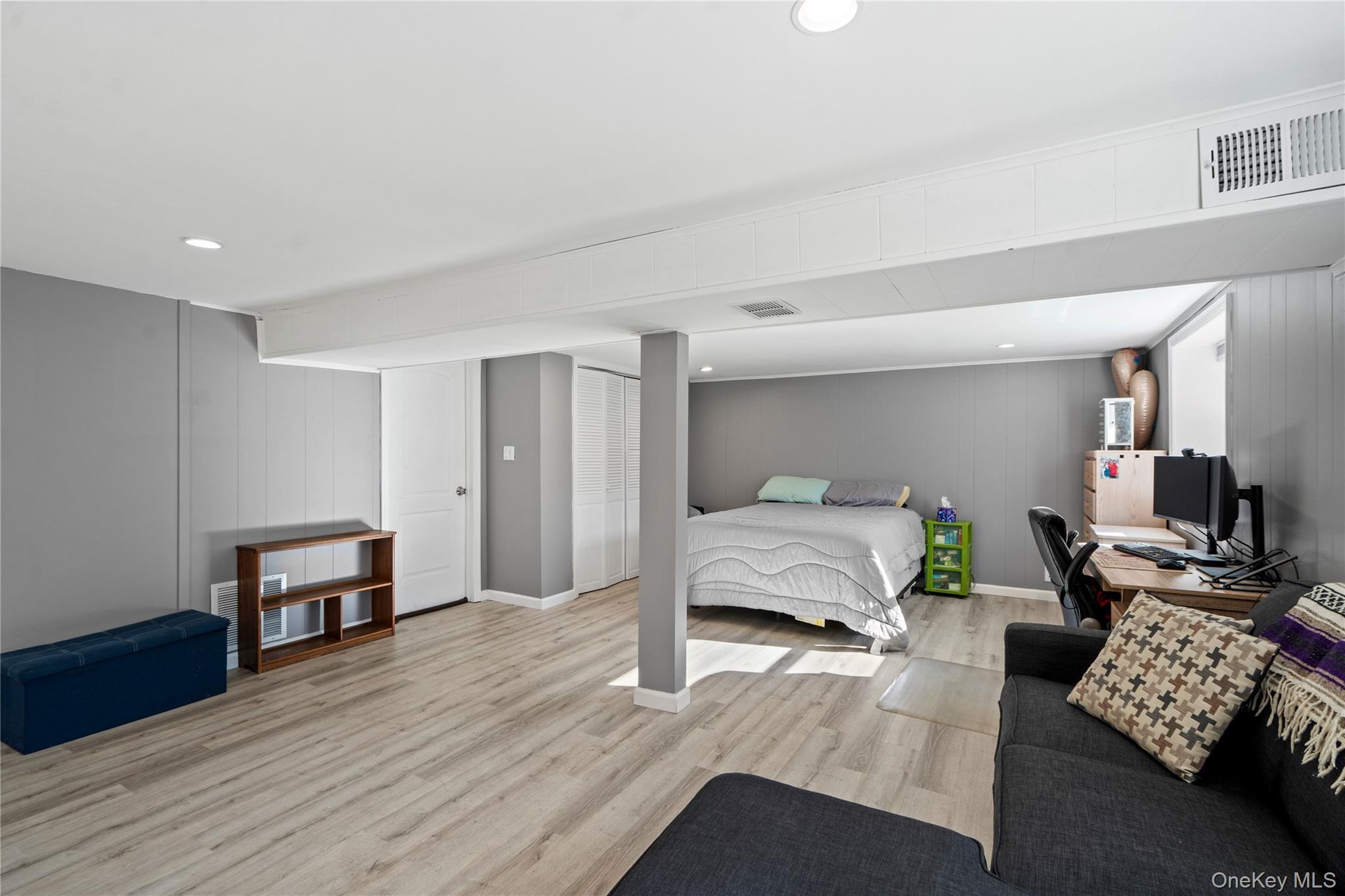 28 Peacock Lane – For Sale photo 24
