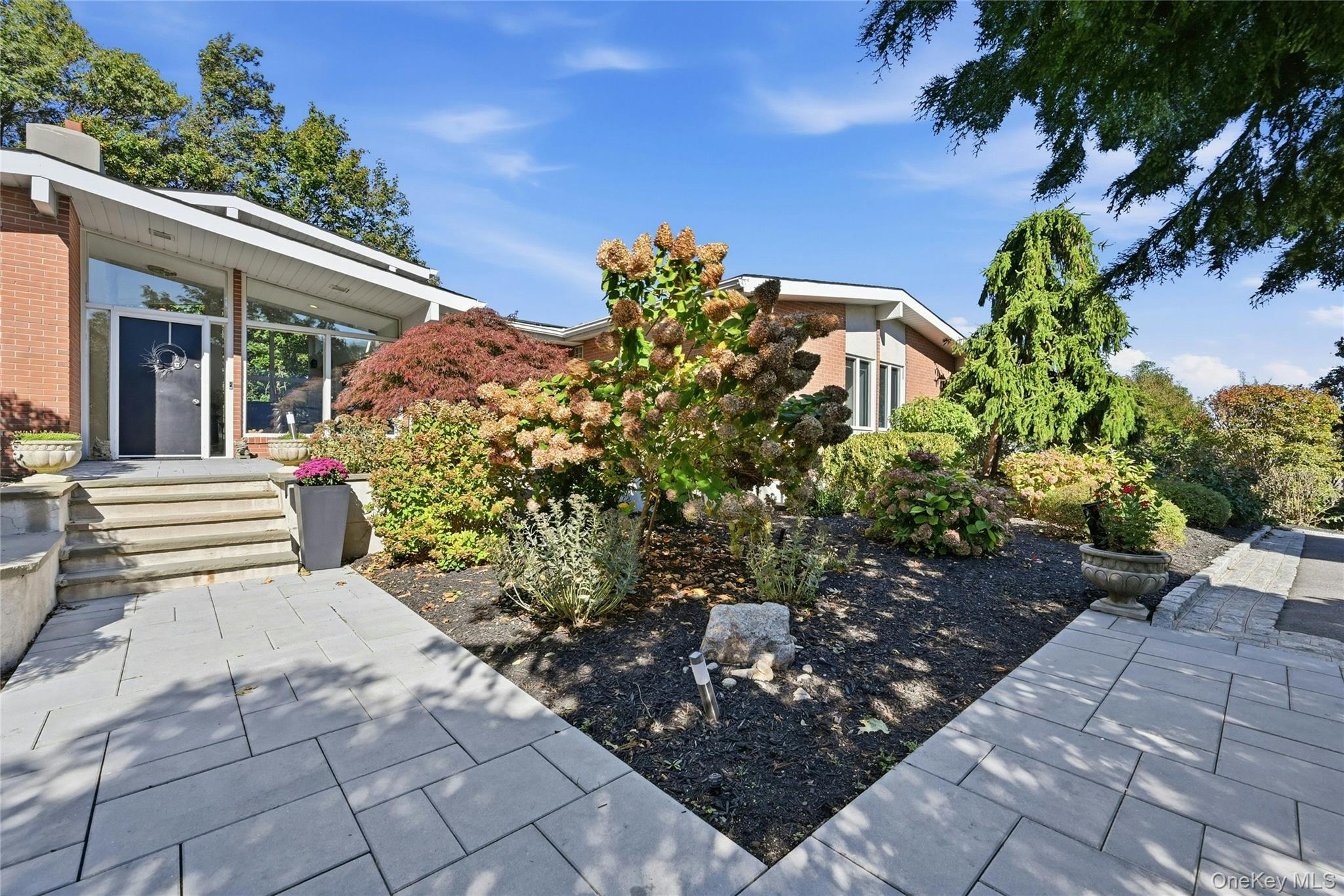 17 Terra Mar Drive – For Sale photo 2