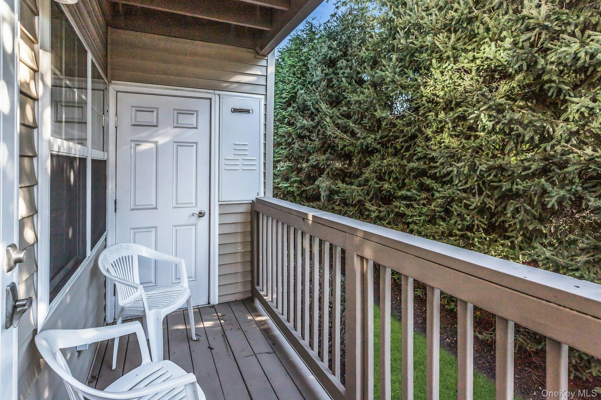 101 Willow Lane – For Sale photo 18