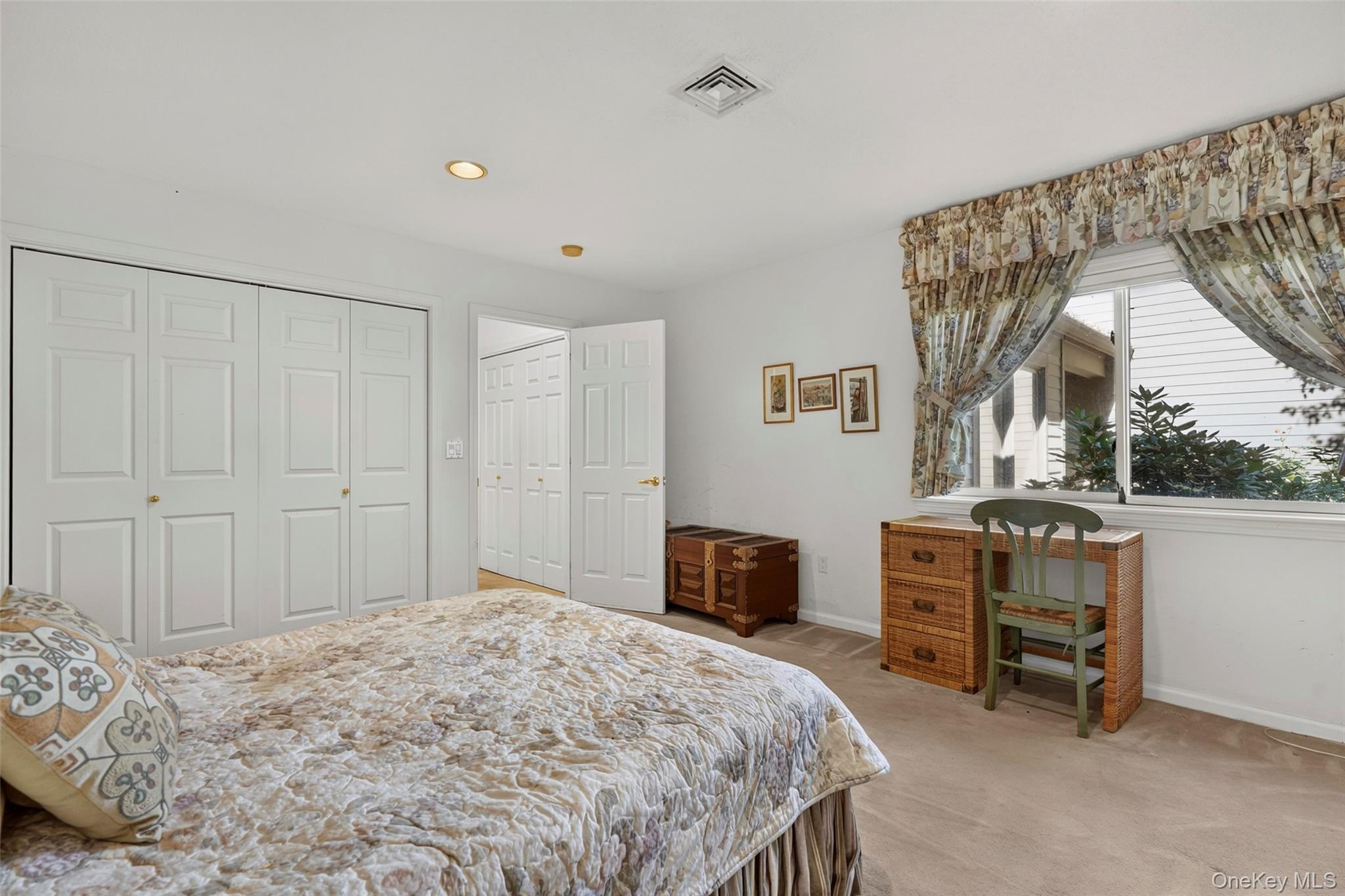 763 Heritage Hills Drive, Unit C photo 16