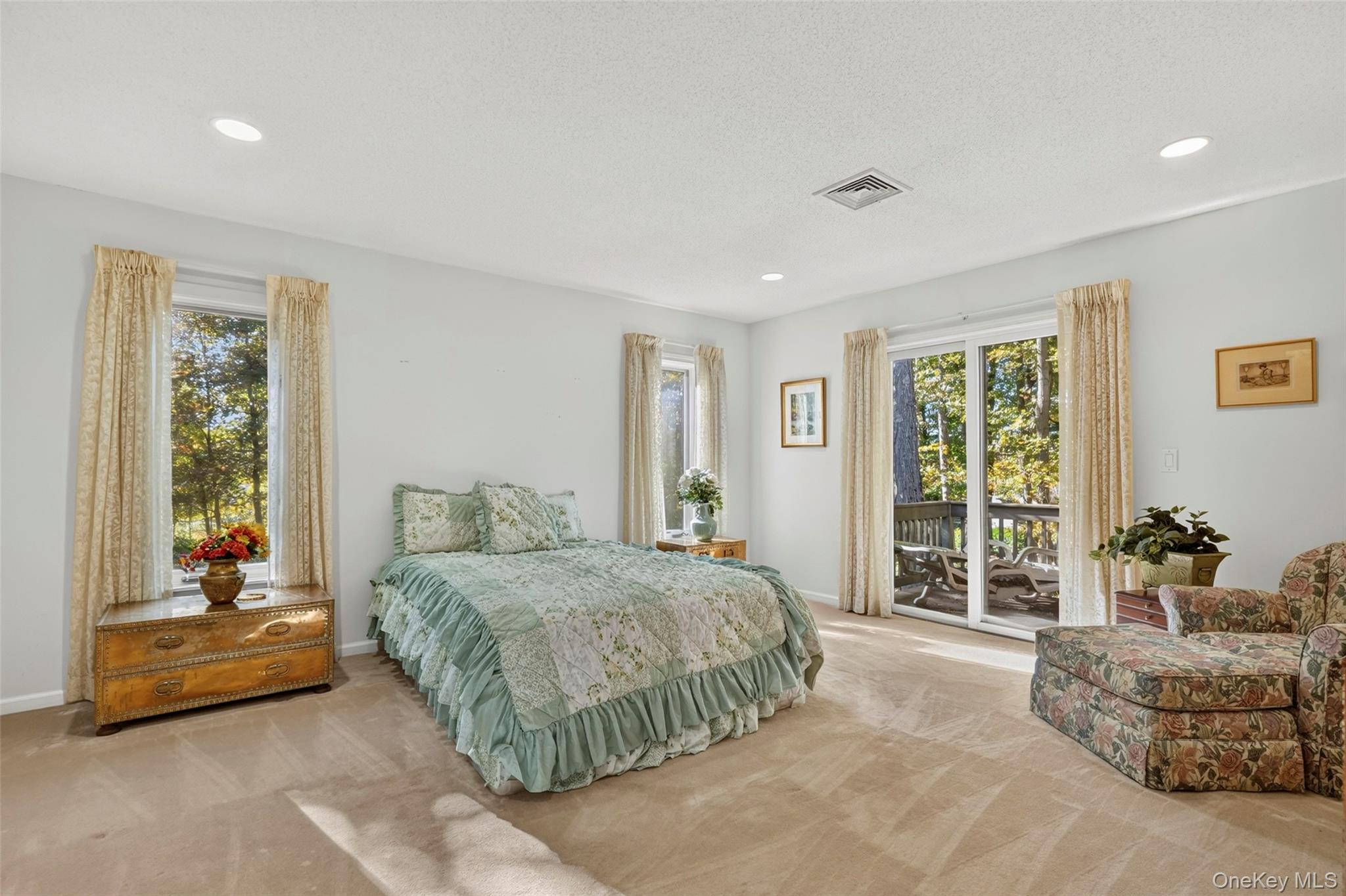 763 Heritage Hills Drive, Unit C photo 10