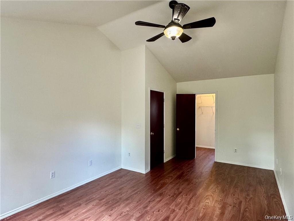 10 Kensington Way – For Rent photo 16