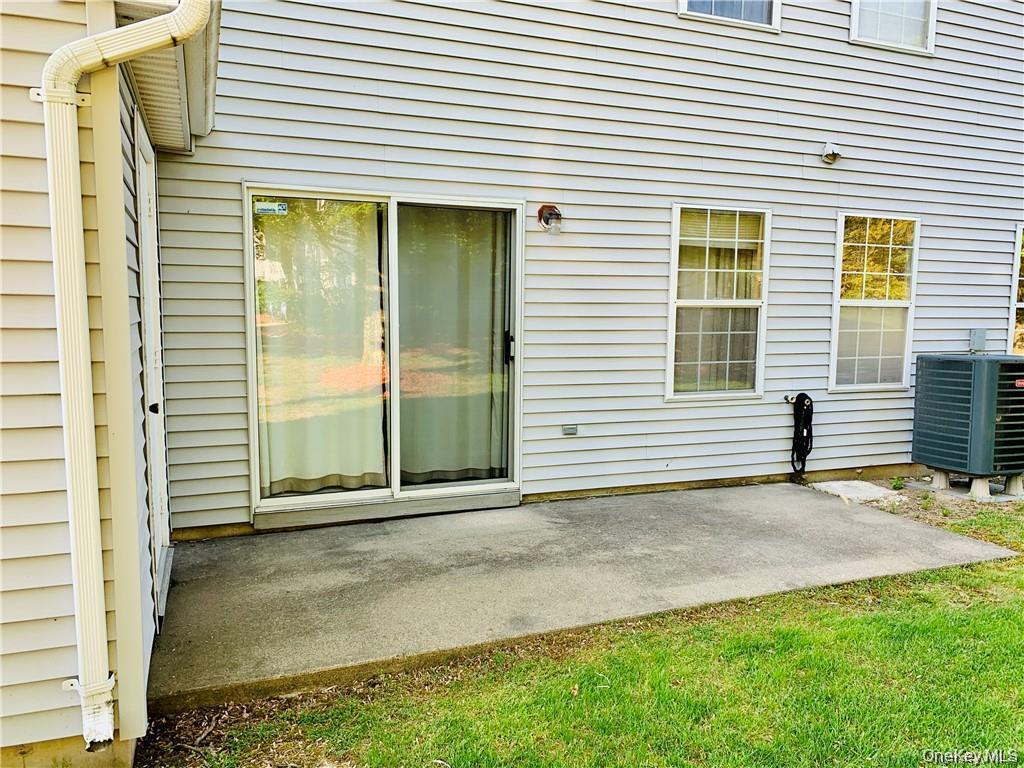 10 Kensington Way – For Rent photo 20