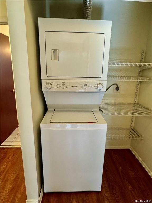 10 Kensington Way – For Rent photo 19