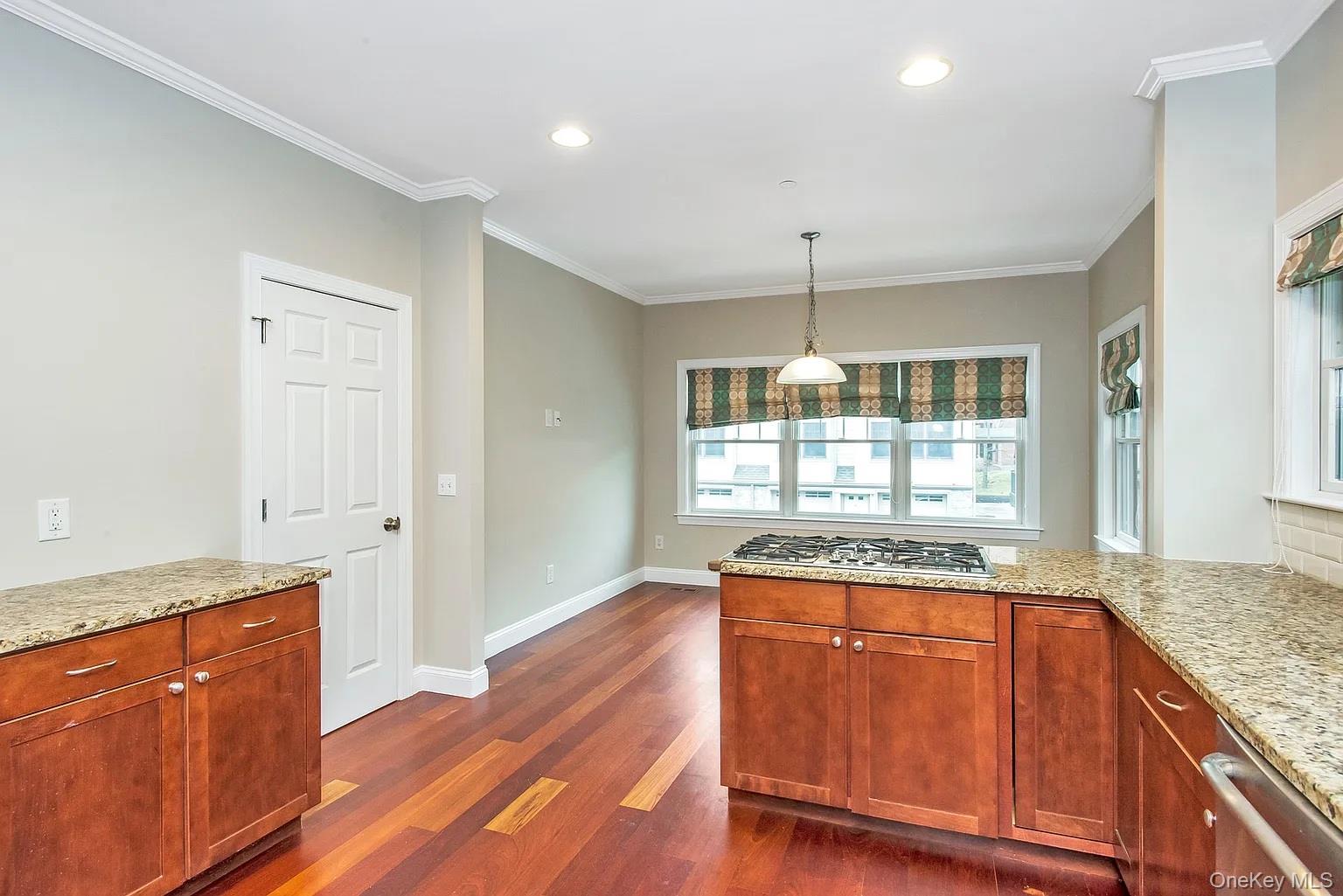 278 Church Street – For Sale photo 9