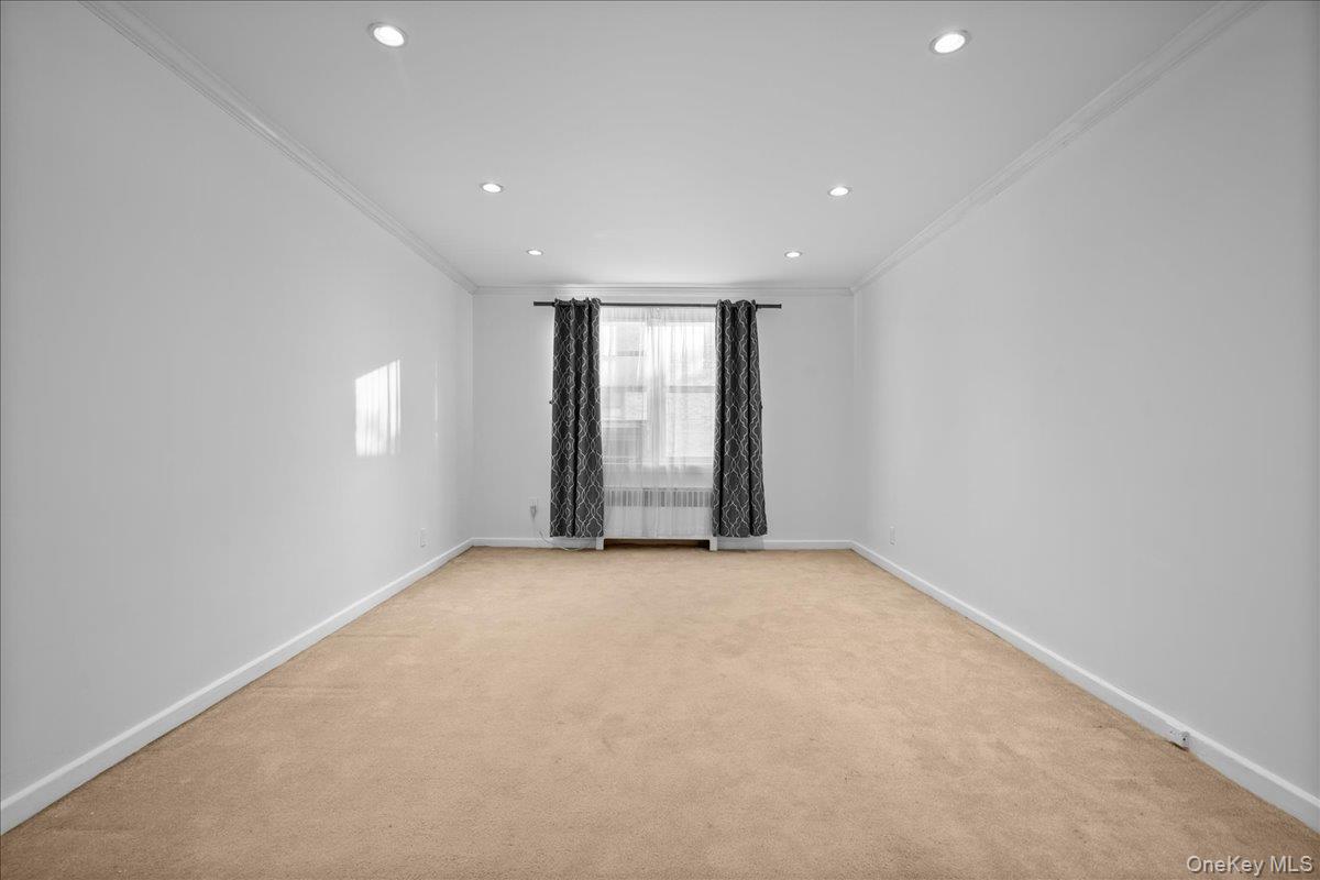 485 Bronx River Road, Unit A23 photo 4