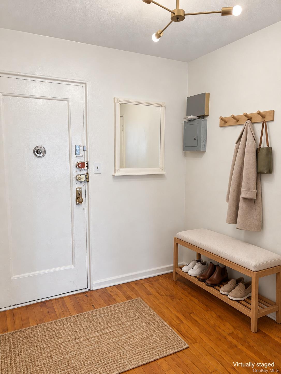 33-25 81 Street, Unit 2E photo 2