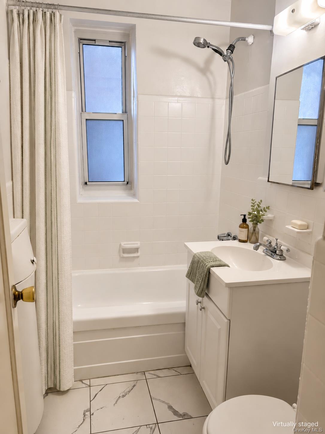 33-25 81 Street, Unit 2E photo 13