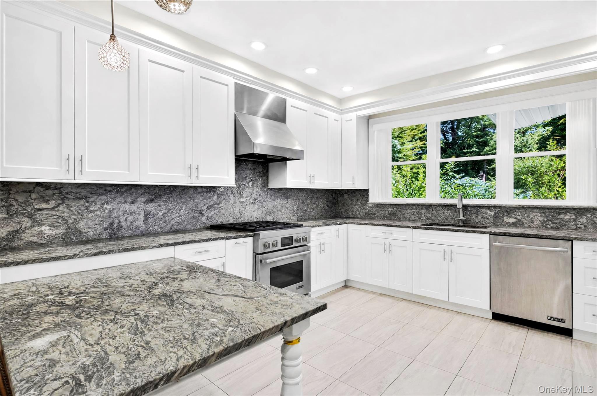 51 Bayview Avenue – For Sale photo 6