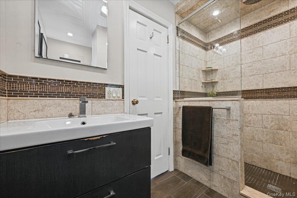4 Lincoln Street – For Sale photo 18