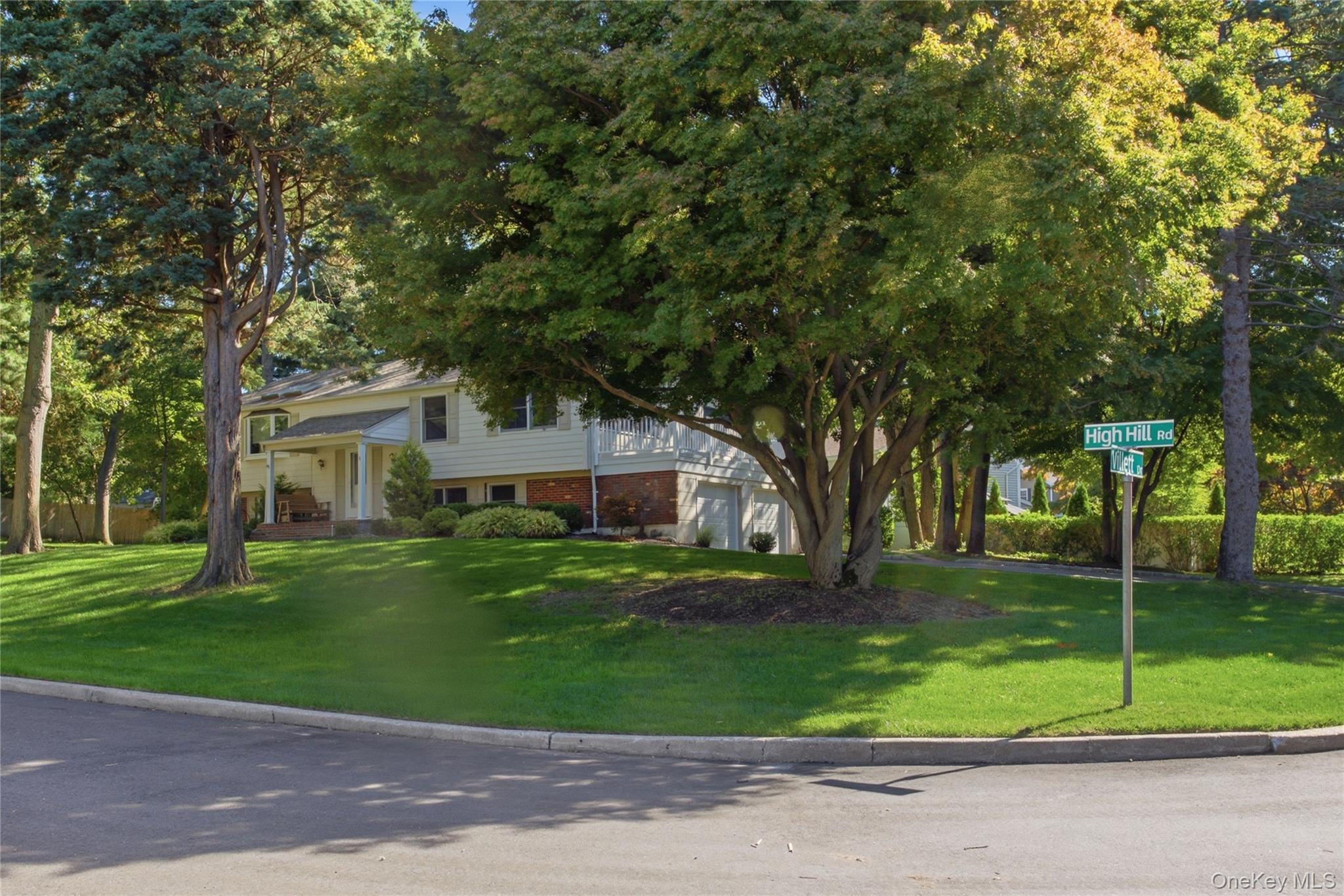 1 High Hill – For Sale photo 3