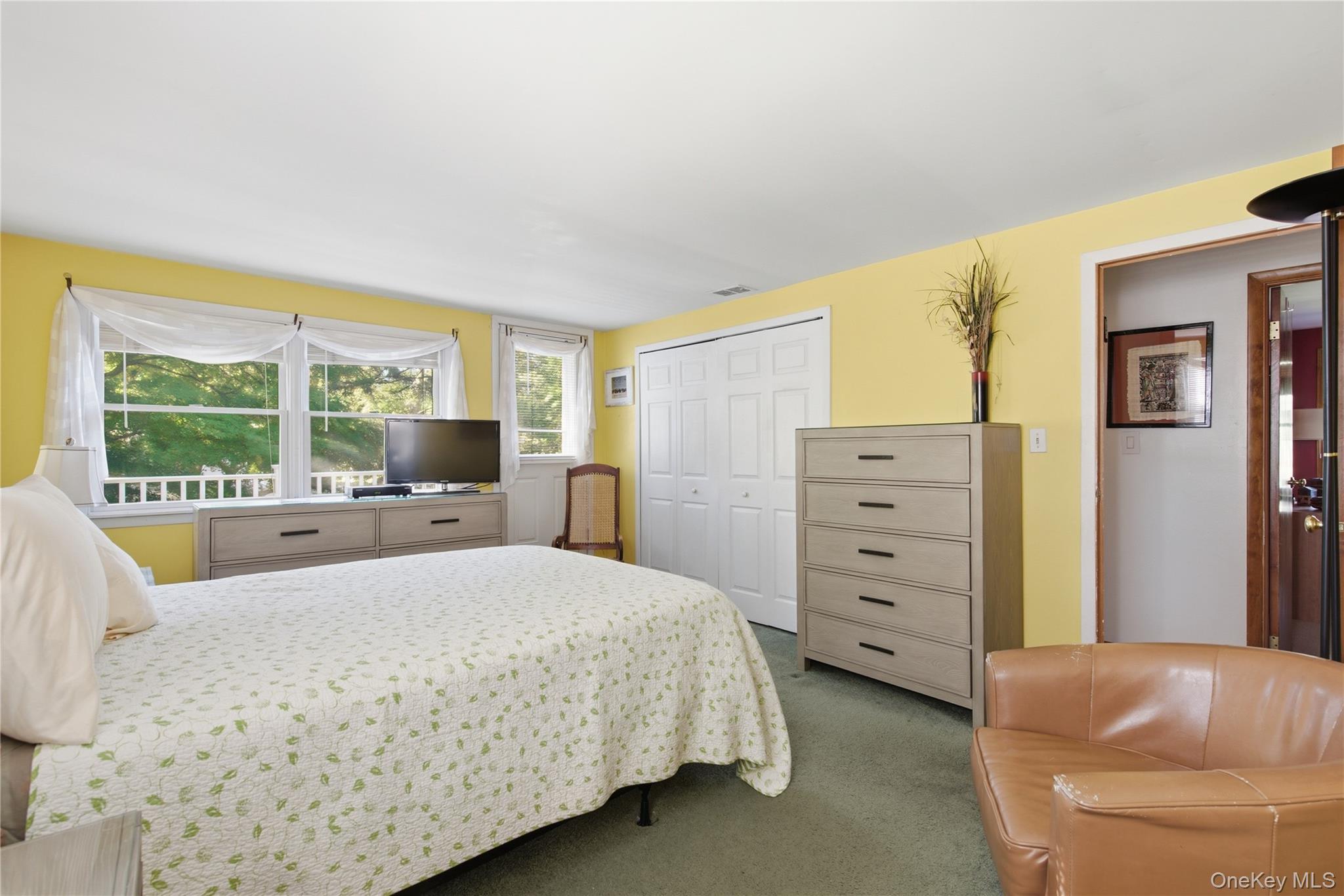 1 High Hill – For Sale photo 15
