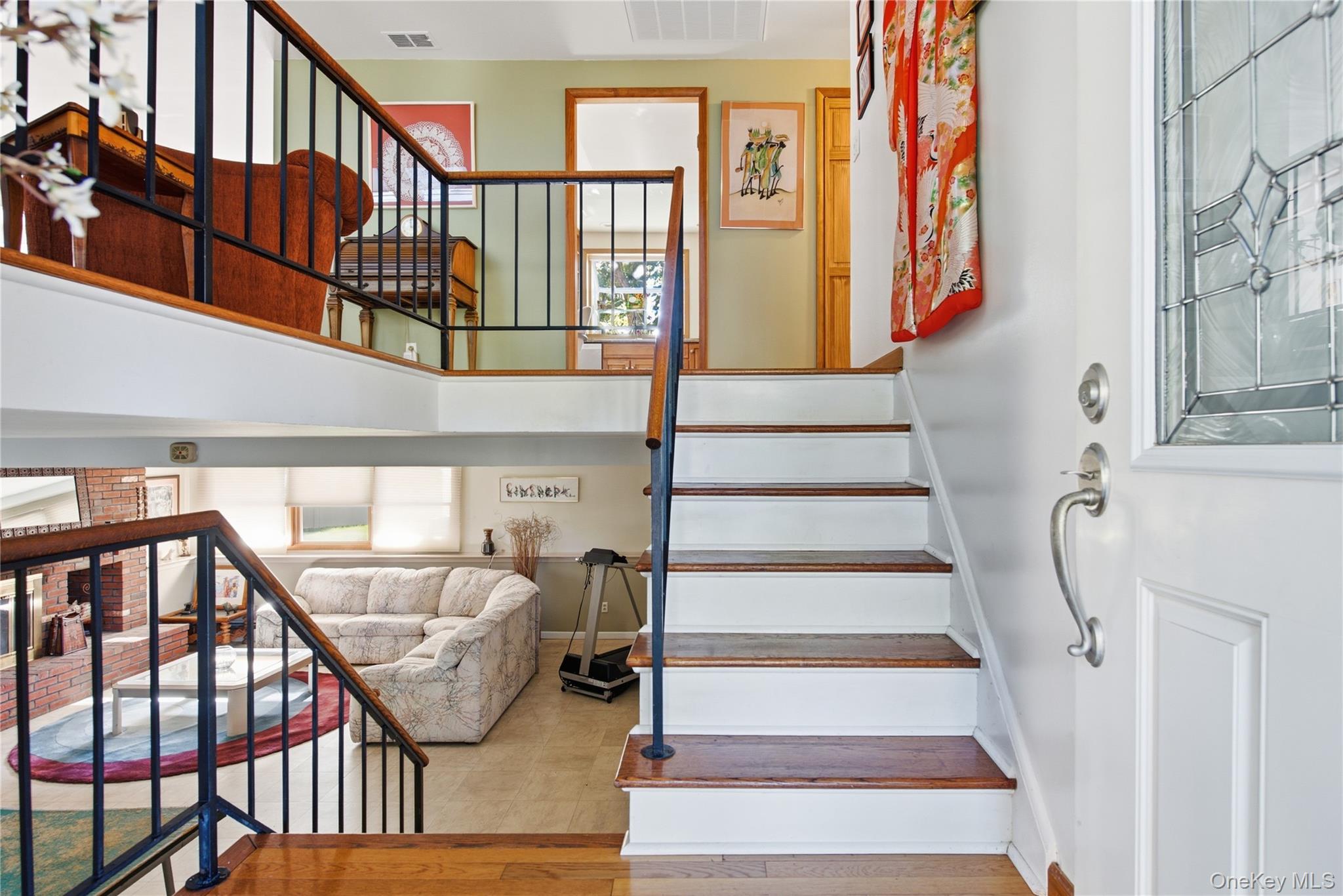1 High Hill – For Sale photo 4
