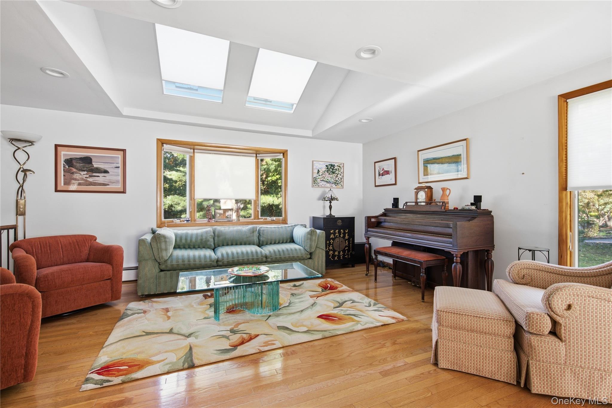 1 High Hill – For Sale photo 6