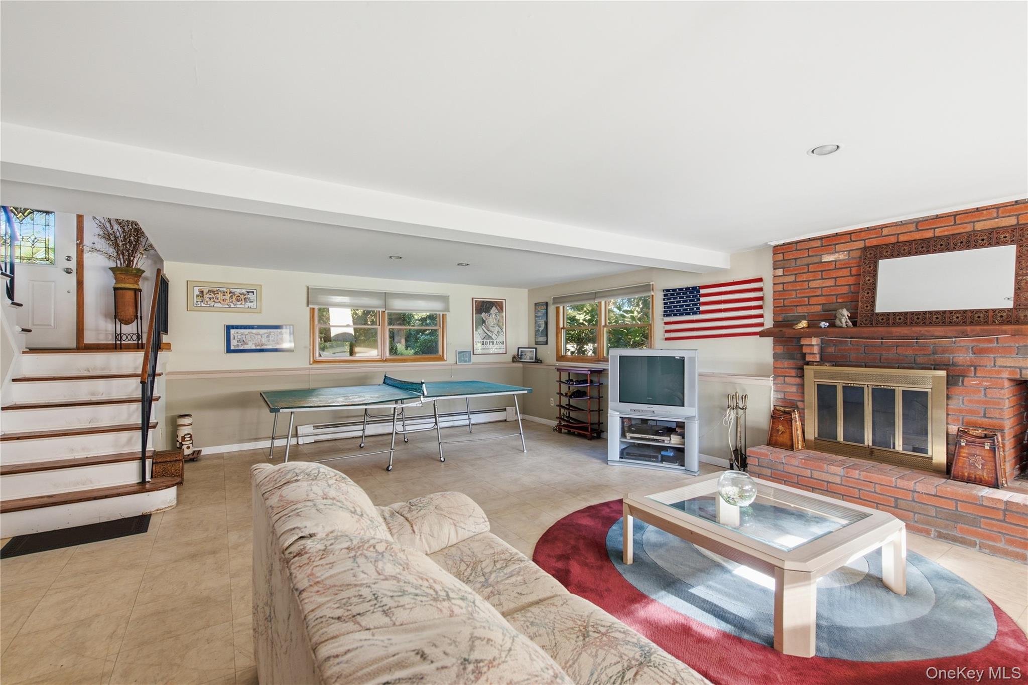 1 High Hill – For Sale photo 23