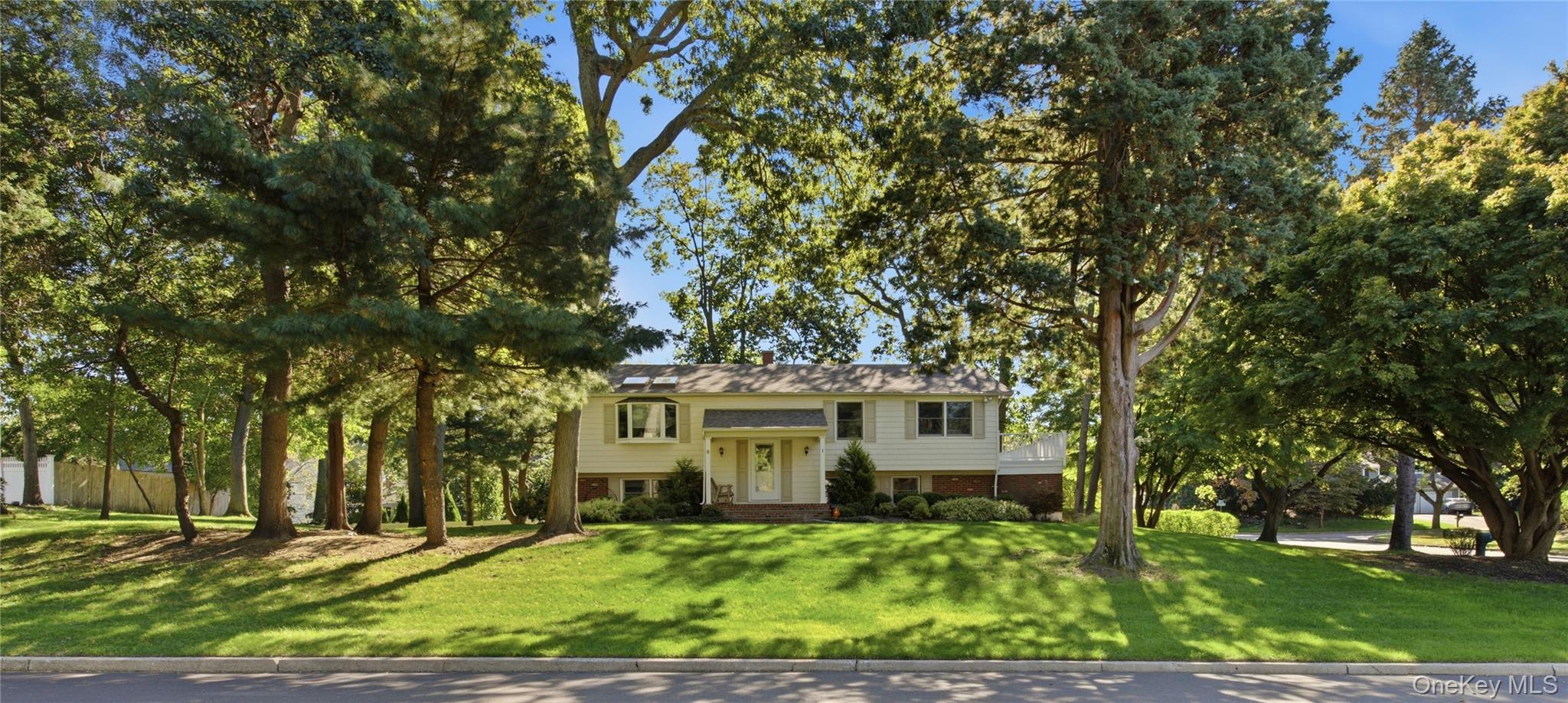 1 High Hill – For Sale photo 2