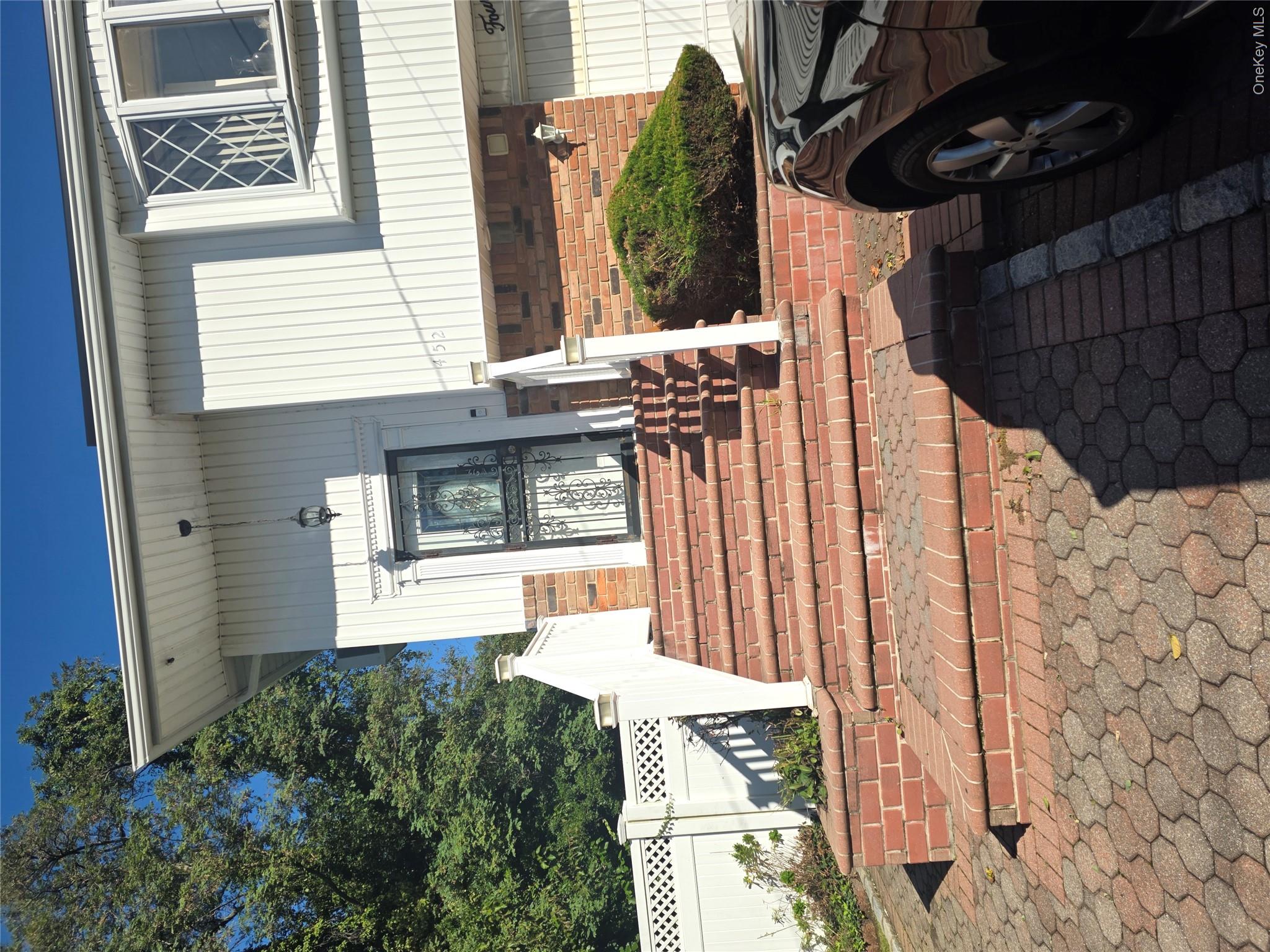 452 Jefferson Street – For Rent