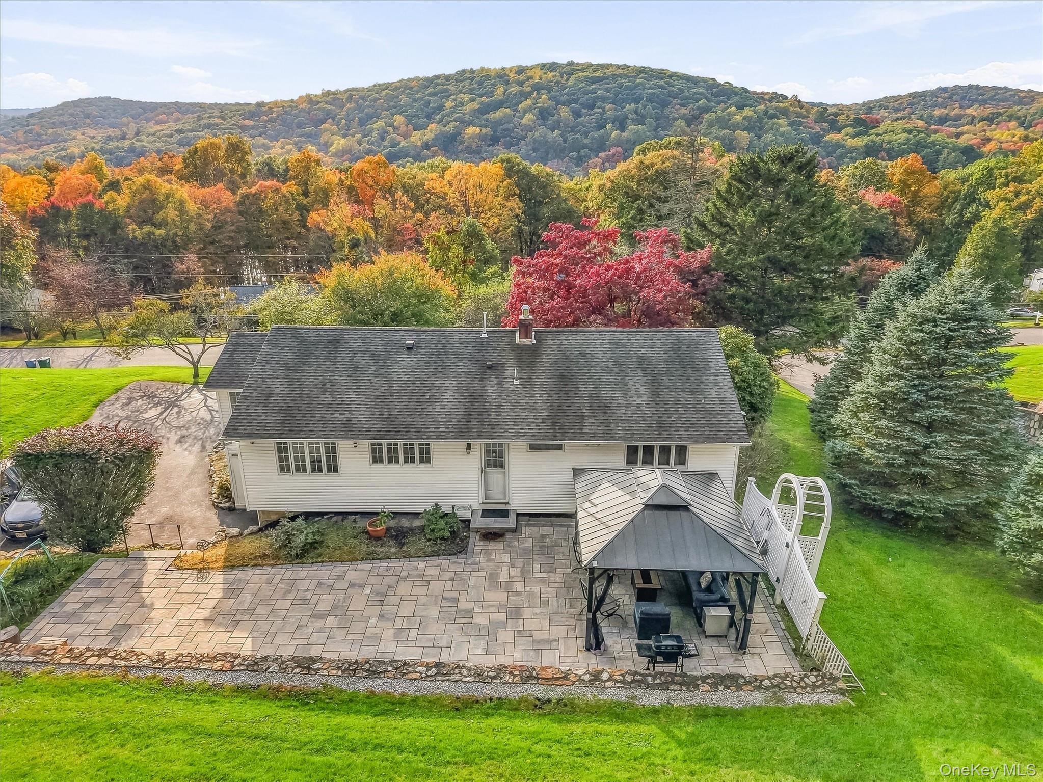 43 Lakeview Road – For Sale photo 44