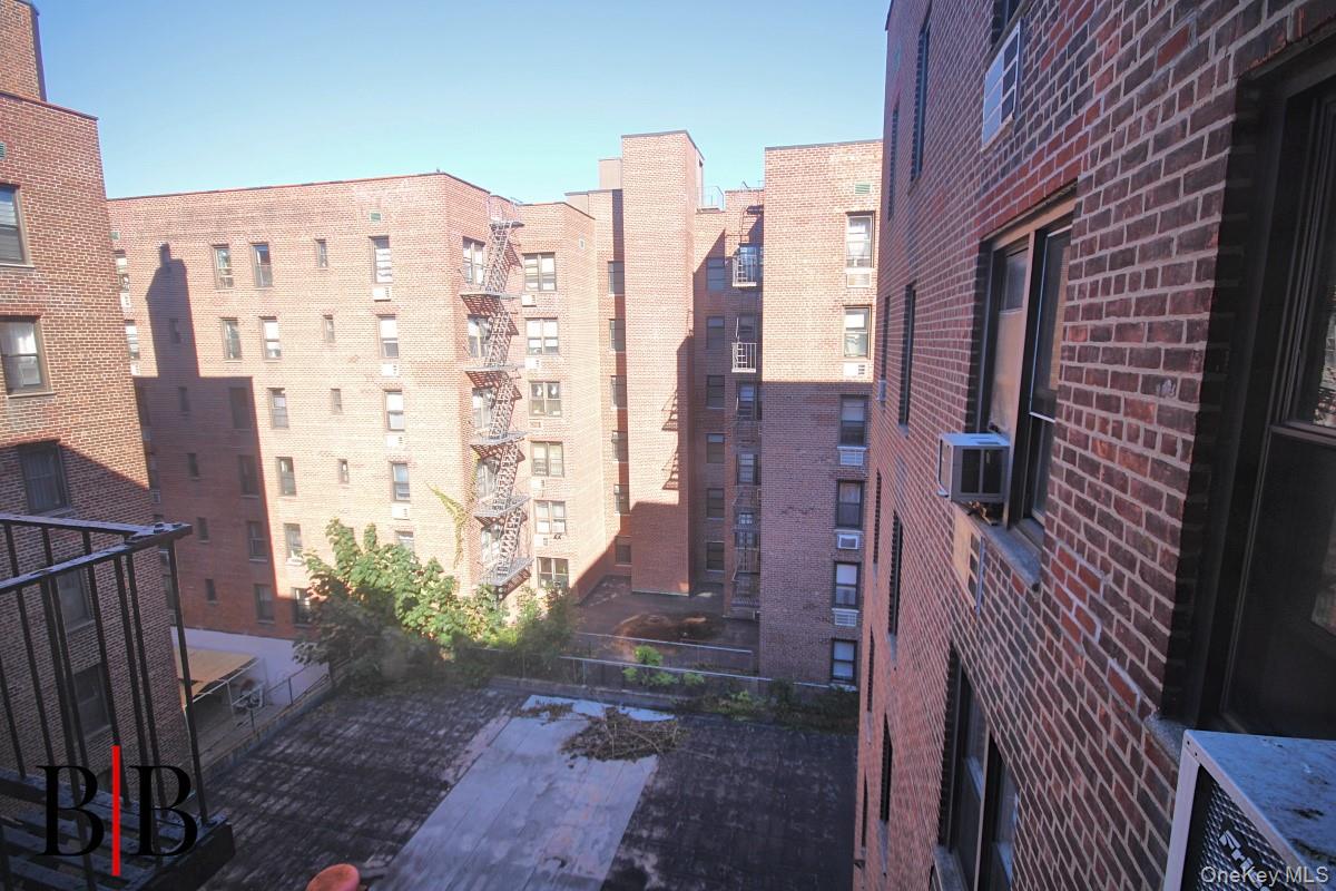 1237 AVENUE Z Avenue, Unit 5W photo 12