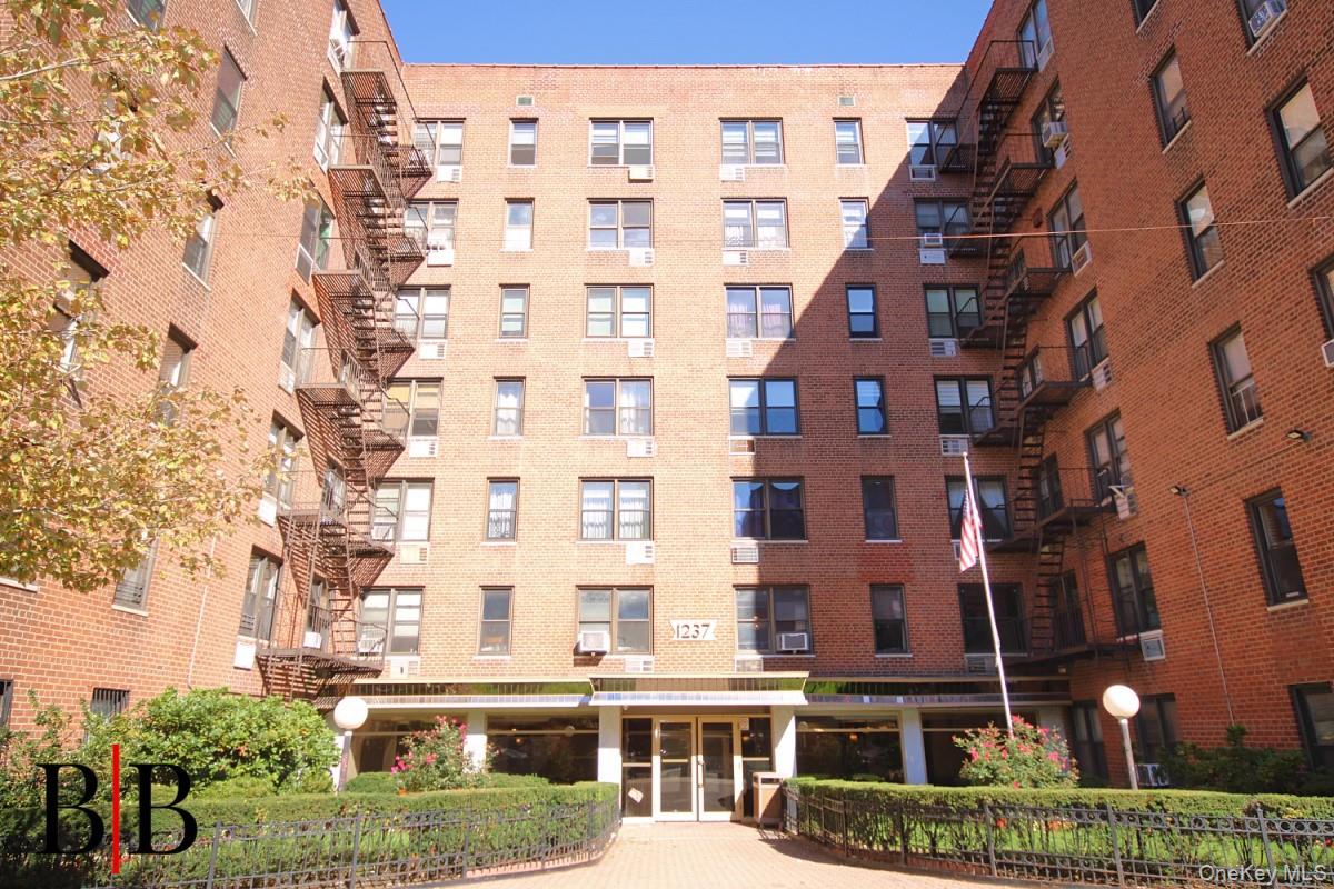 1237 AVENUE Z Avenue, Unit 5W photo 15