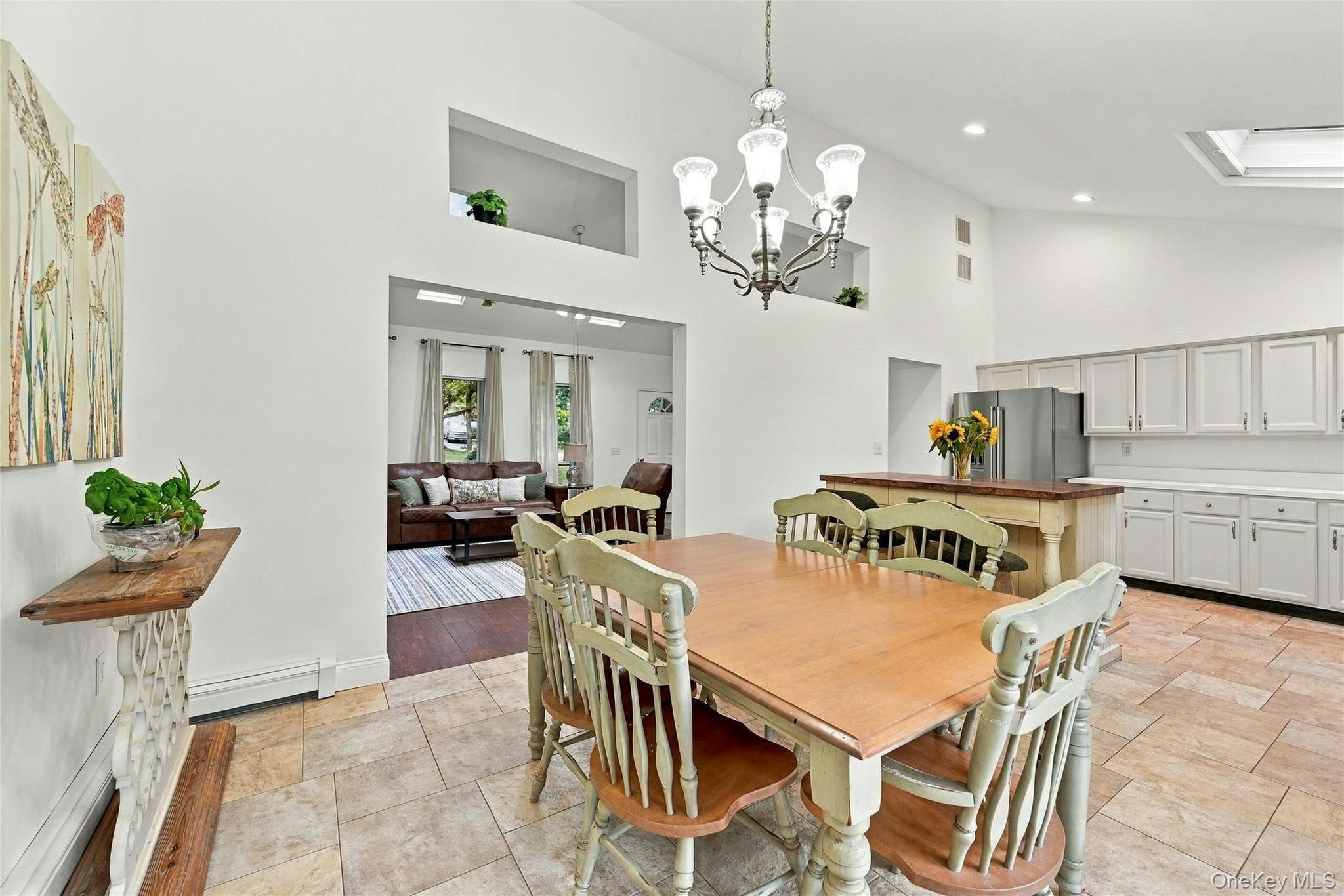 16 Georgann Road – For Sale photo 7