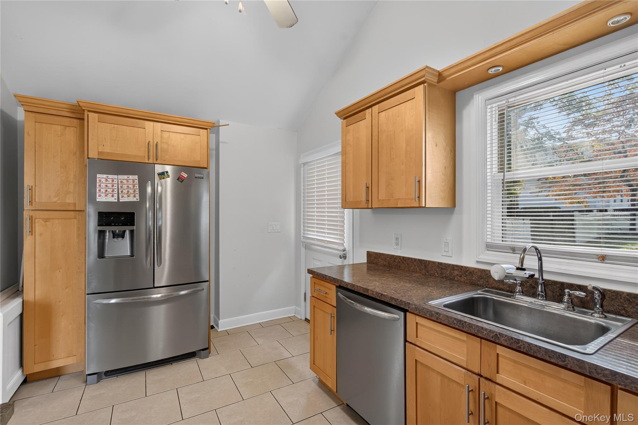 9 High Street – For Sale photo 14