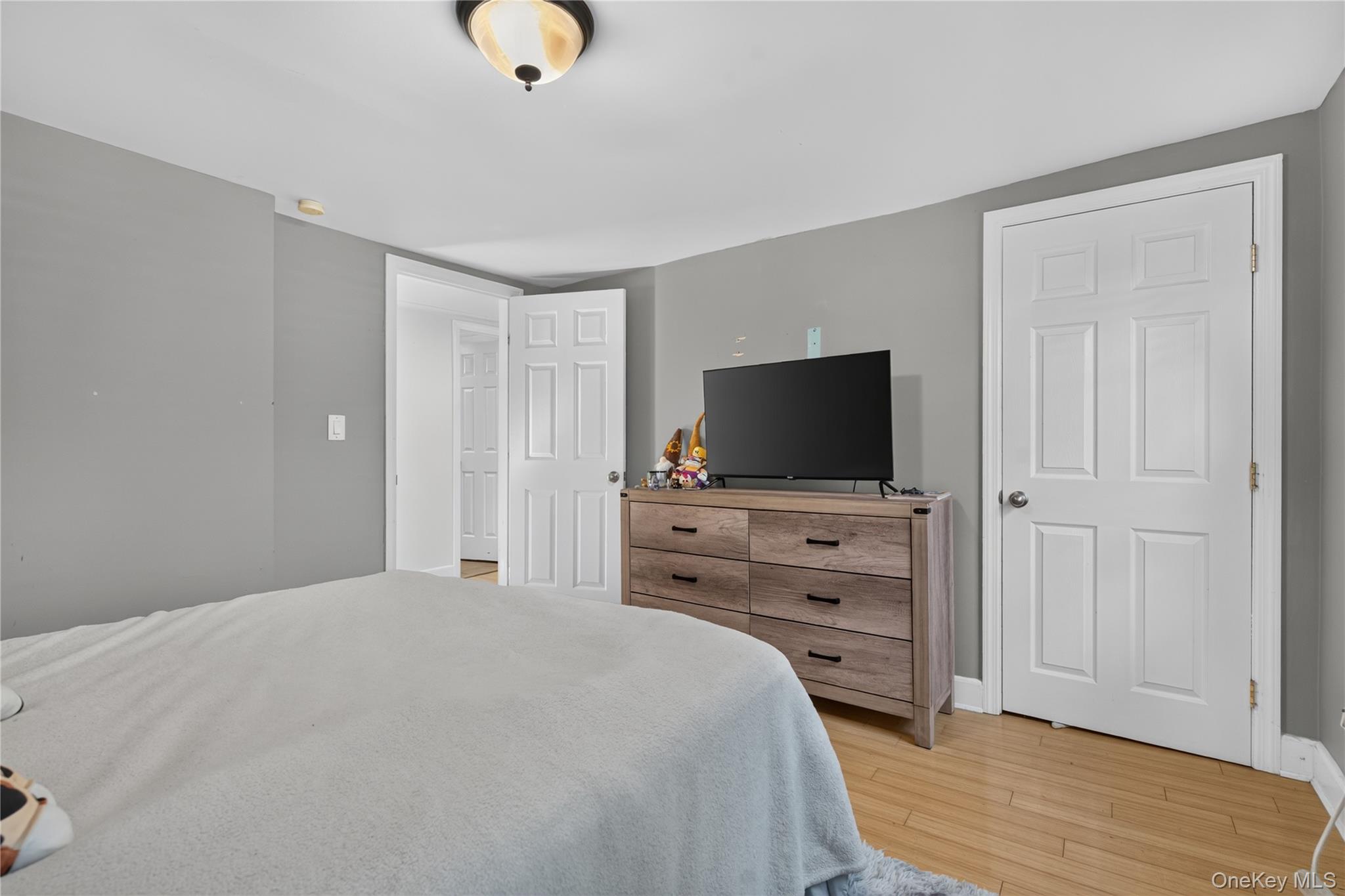 9 High Street – For Sale photo 17
