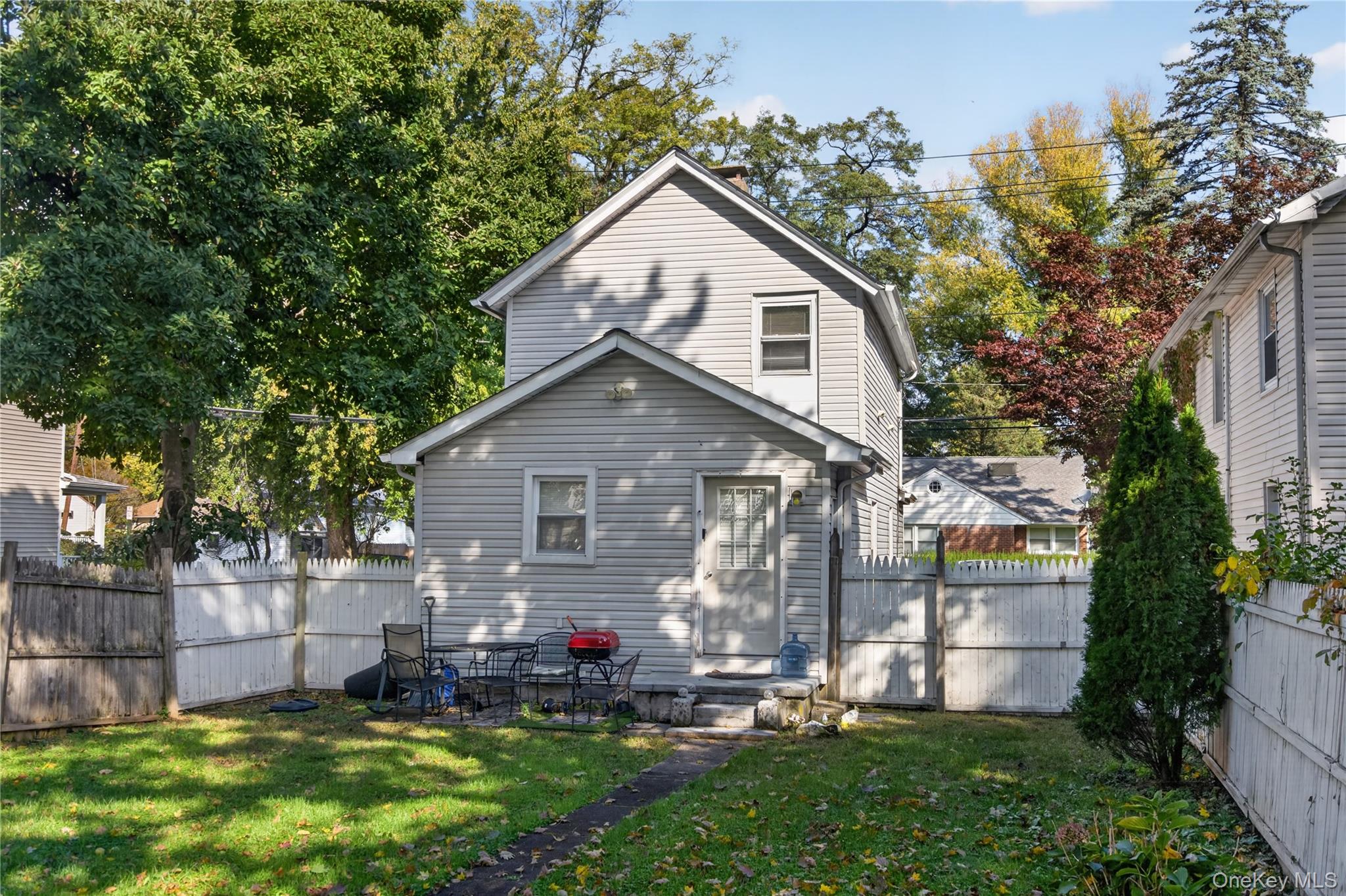 9 High Street – For Sale photo 2