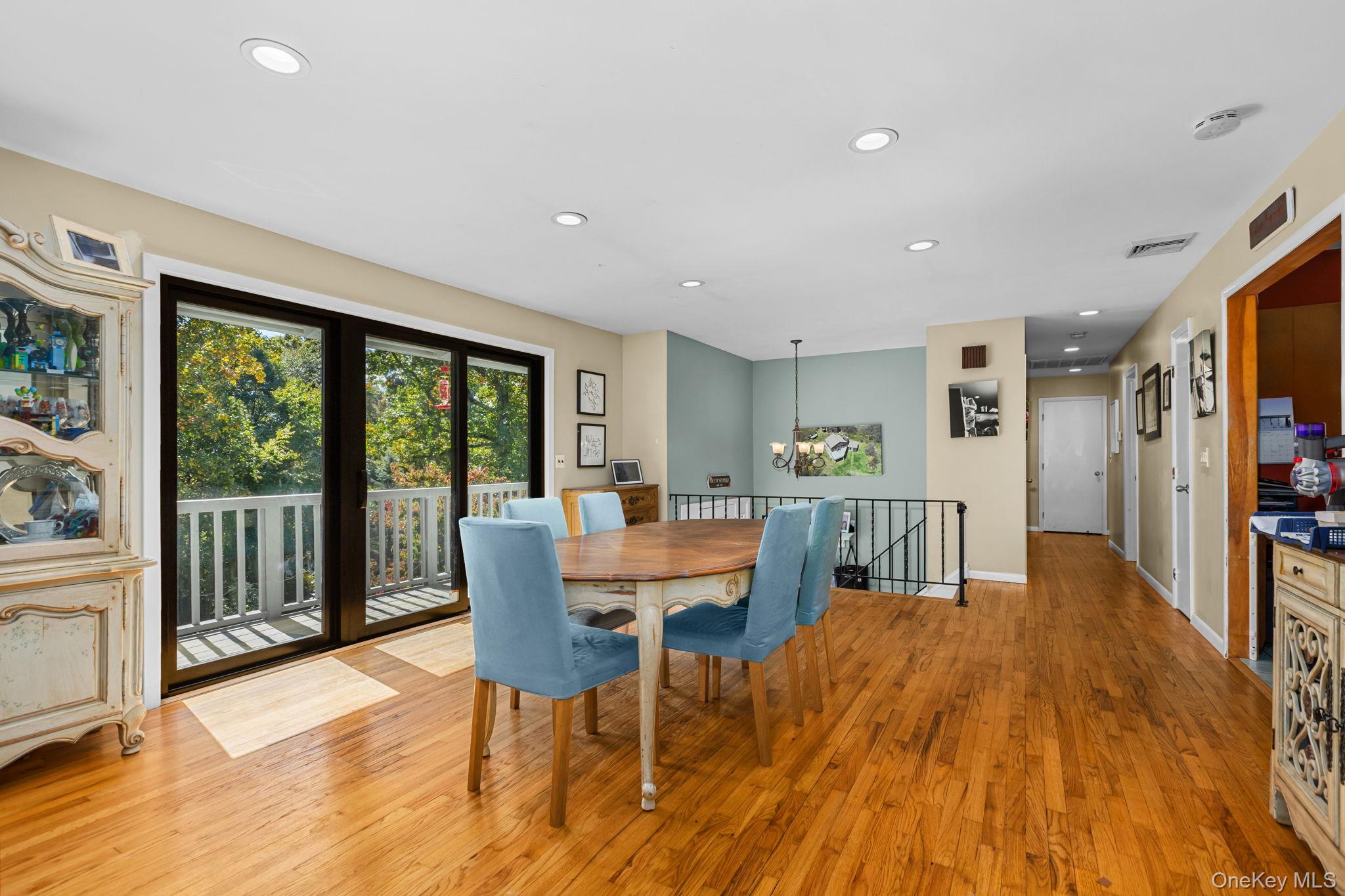 8 Dover Lane – For Sale photo 11
