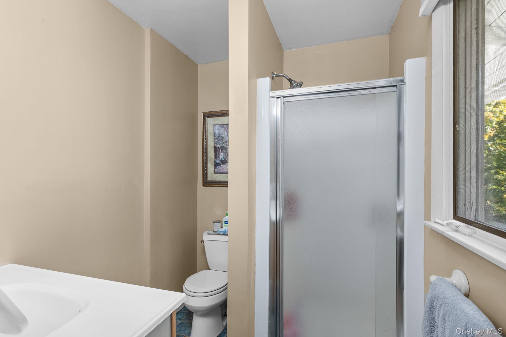 8 Dover Lane – For Sale photo 19