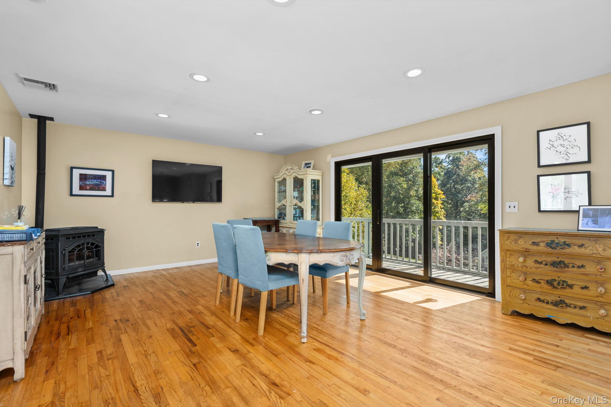8 Dover Lane – For Sale photo 10