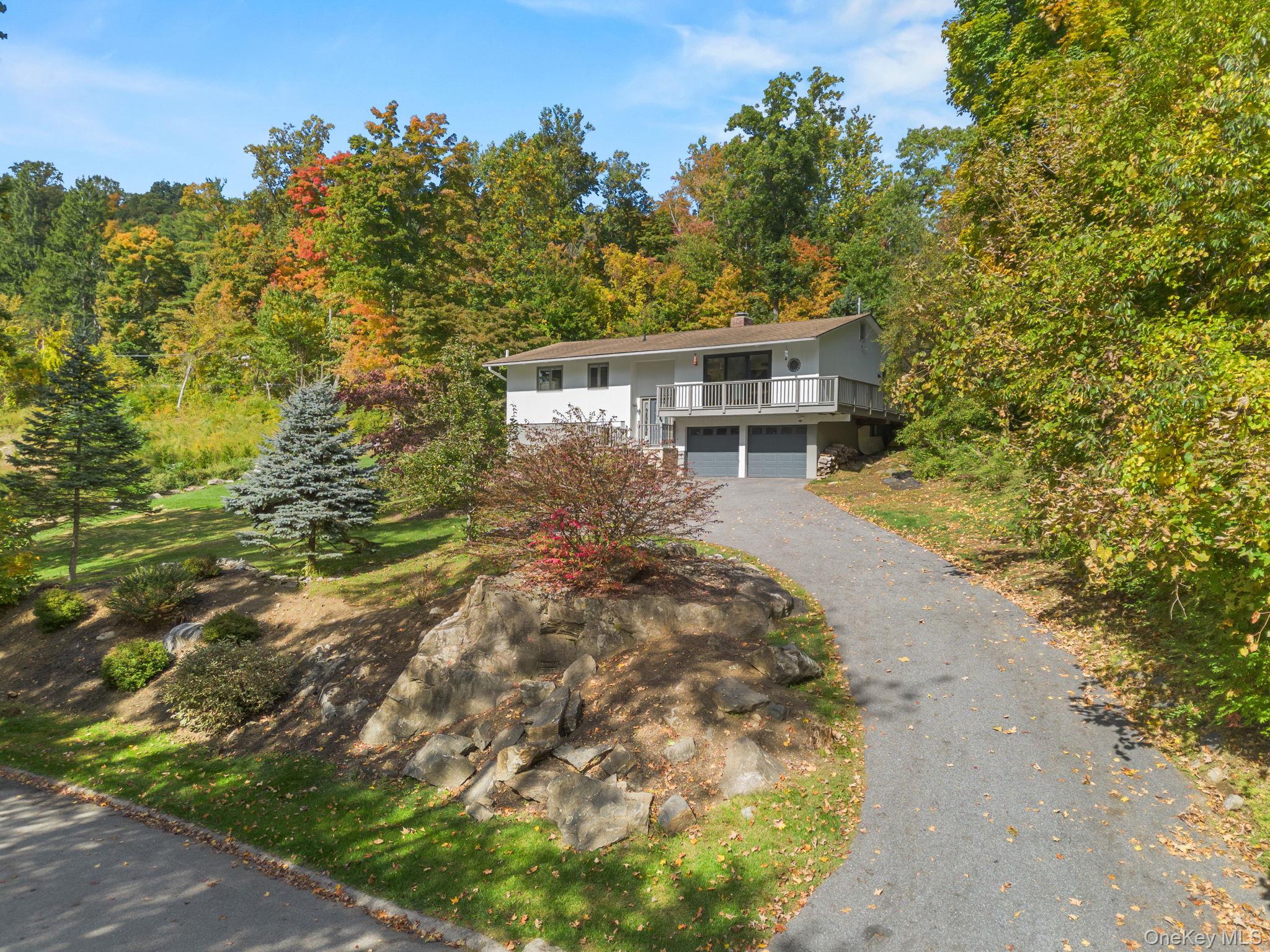 8 Dover Lane – For Sale