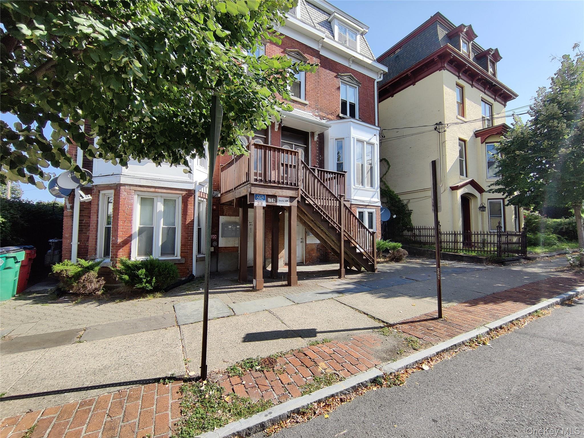 219 Mill Street, Unit 5