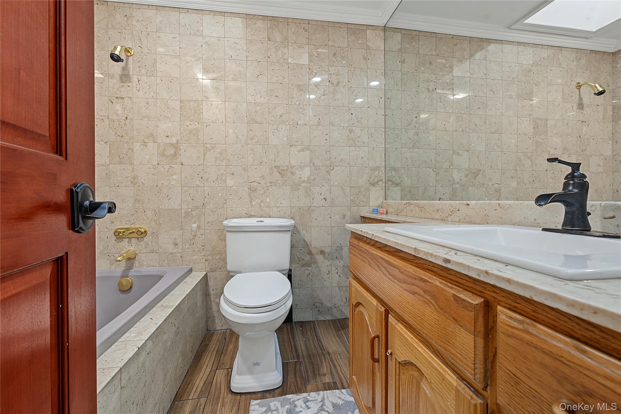 3060 Ann Street – For Sale photo 18