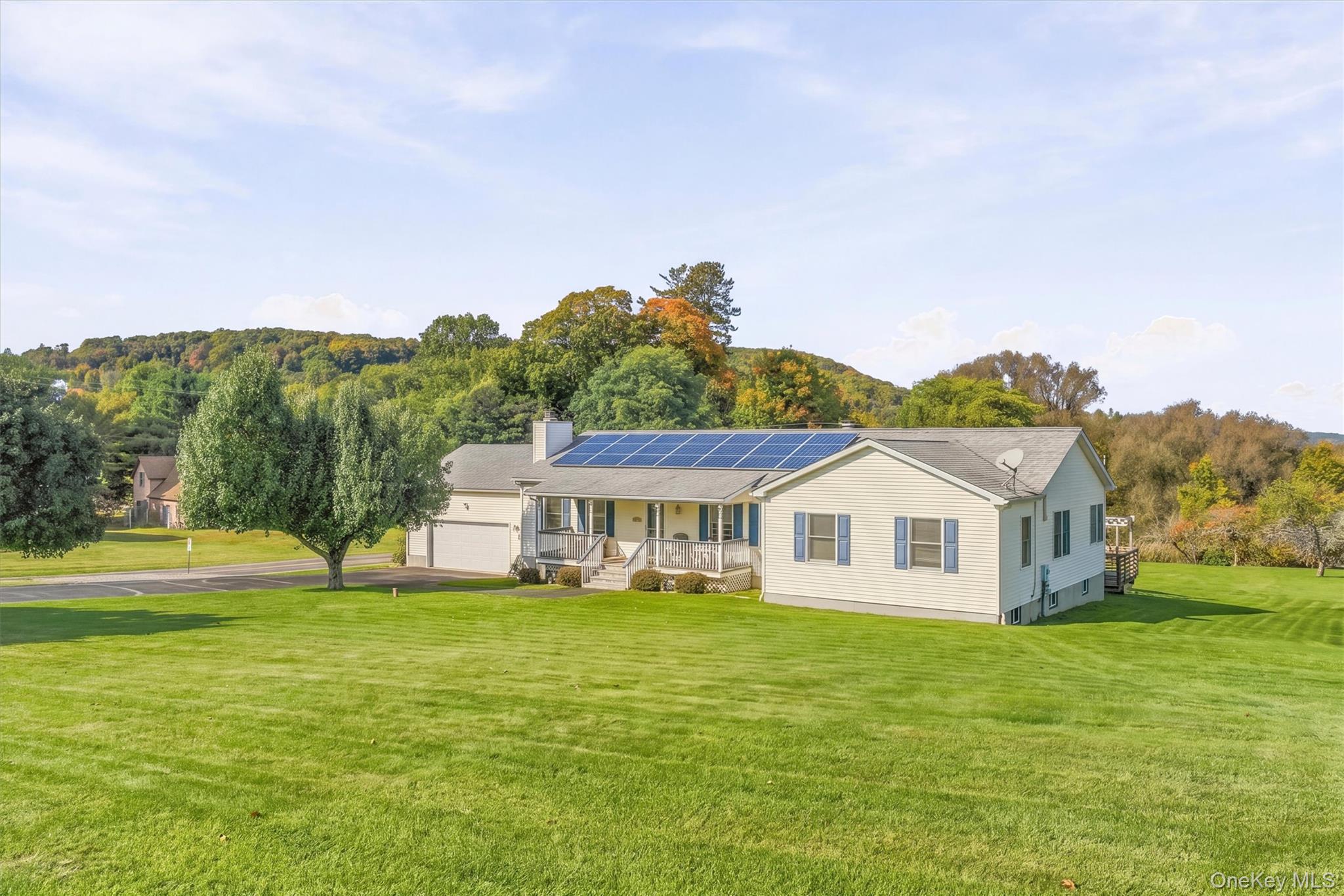 432 Willow Tree Road – For Sale photo 3