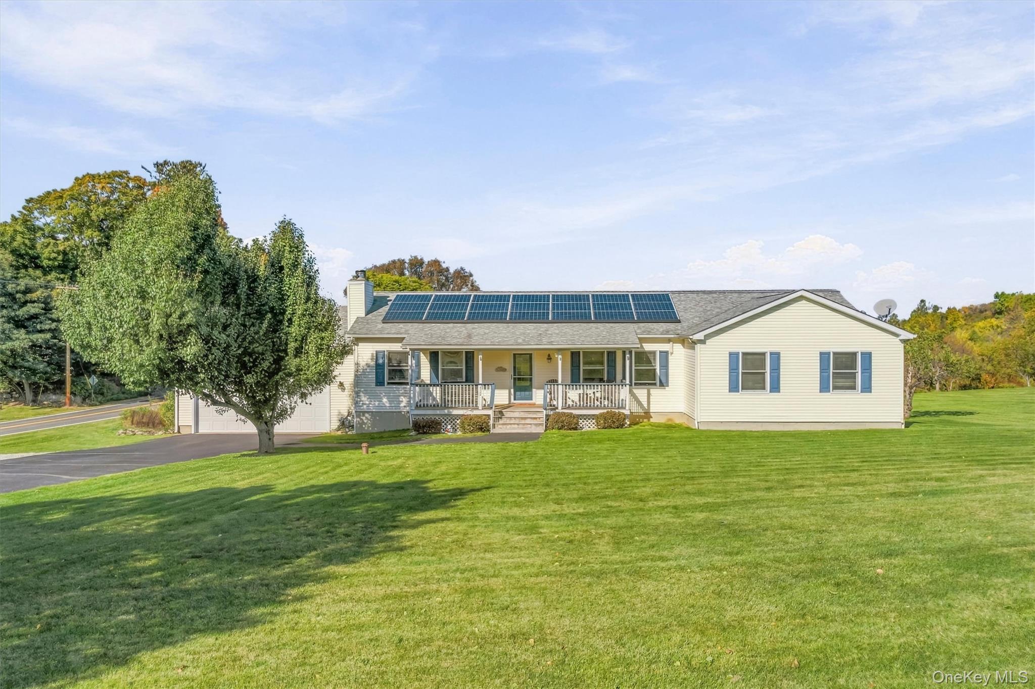 432 Willow Tree Road – For Sale photo 2
