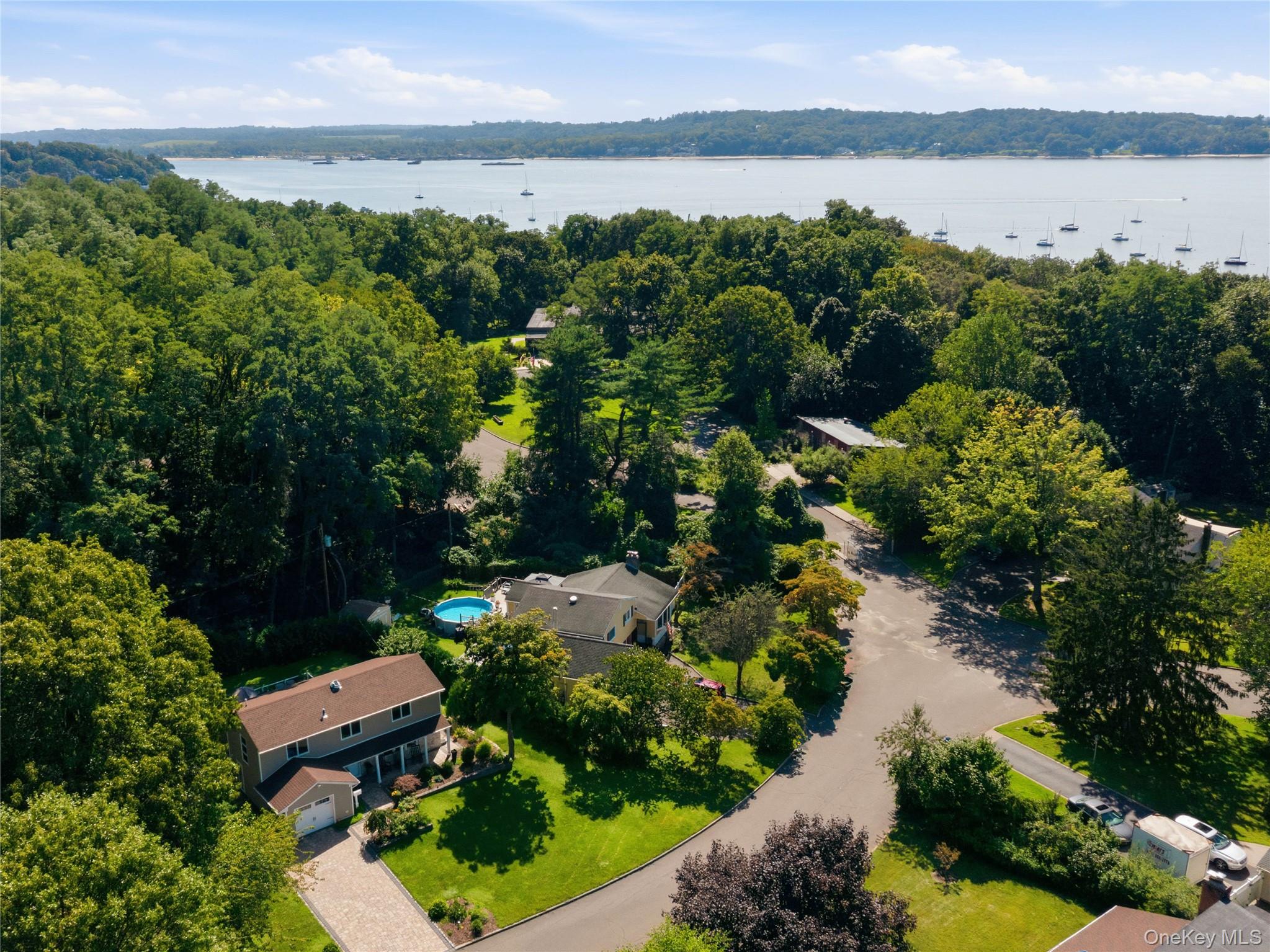 6 Daniel Drive – For Sale photo 2