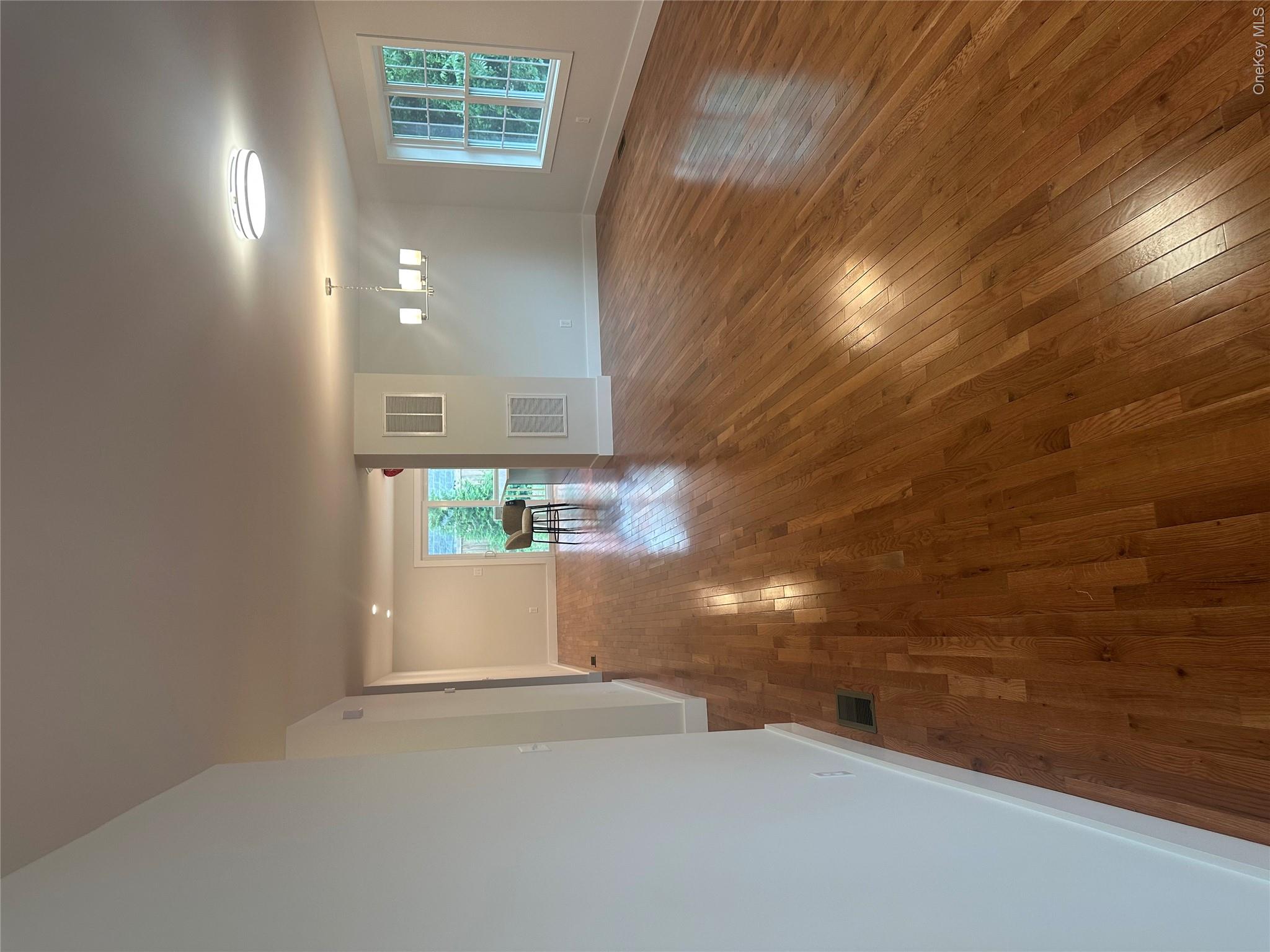 20 Clement Street, Unit 2 photo 3