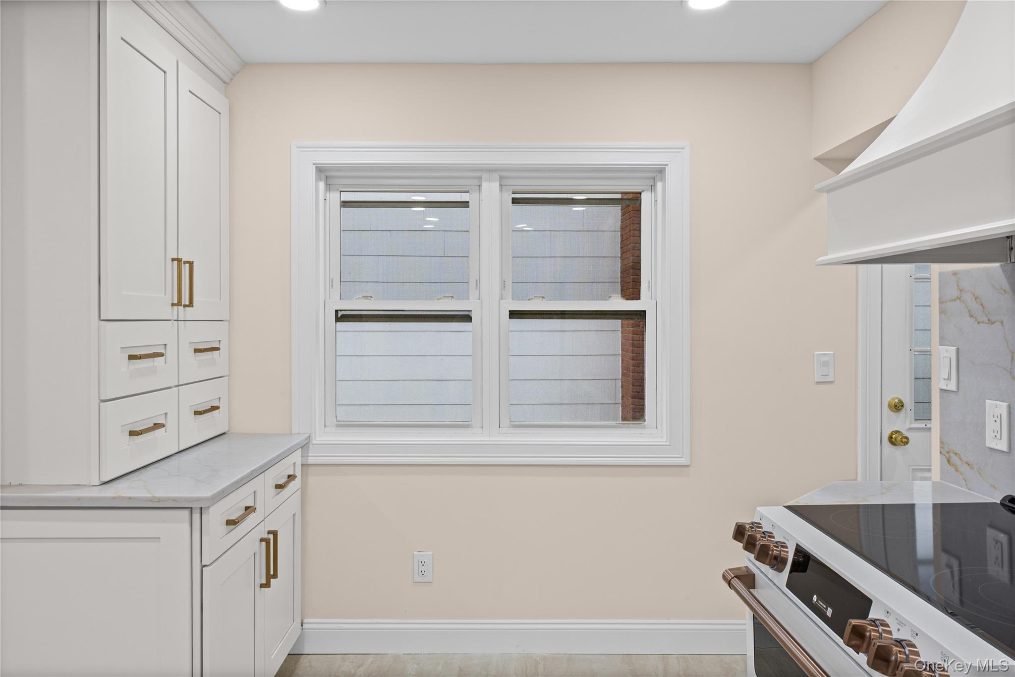 289 Lido Boulevard – For Sale photo 15