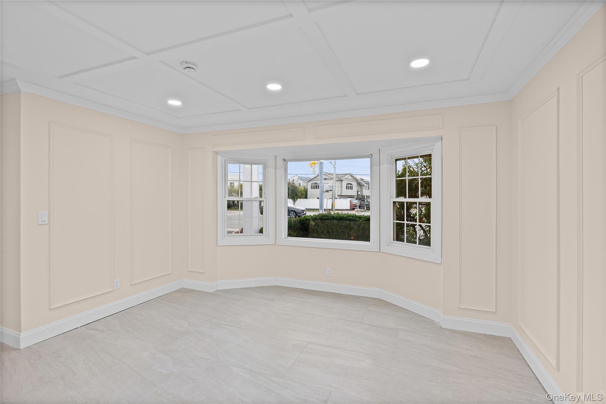289 Lido Boulevard – For Sale photo 11