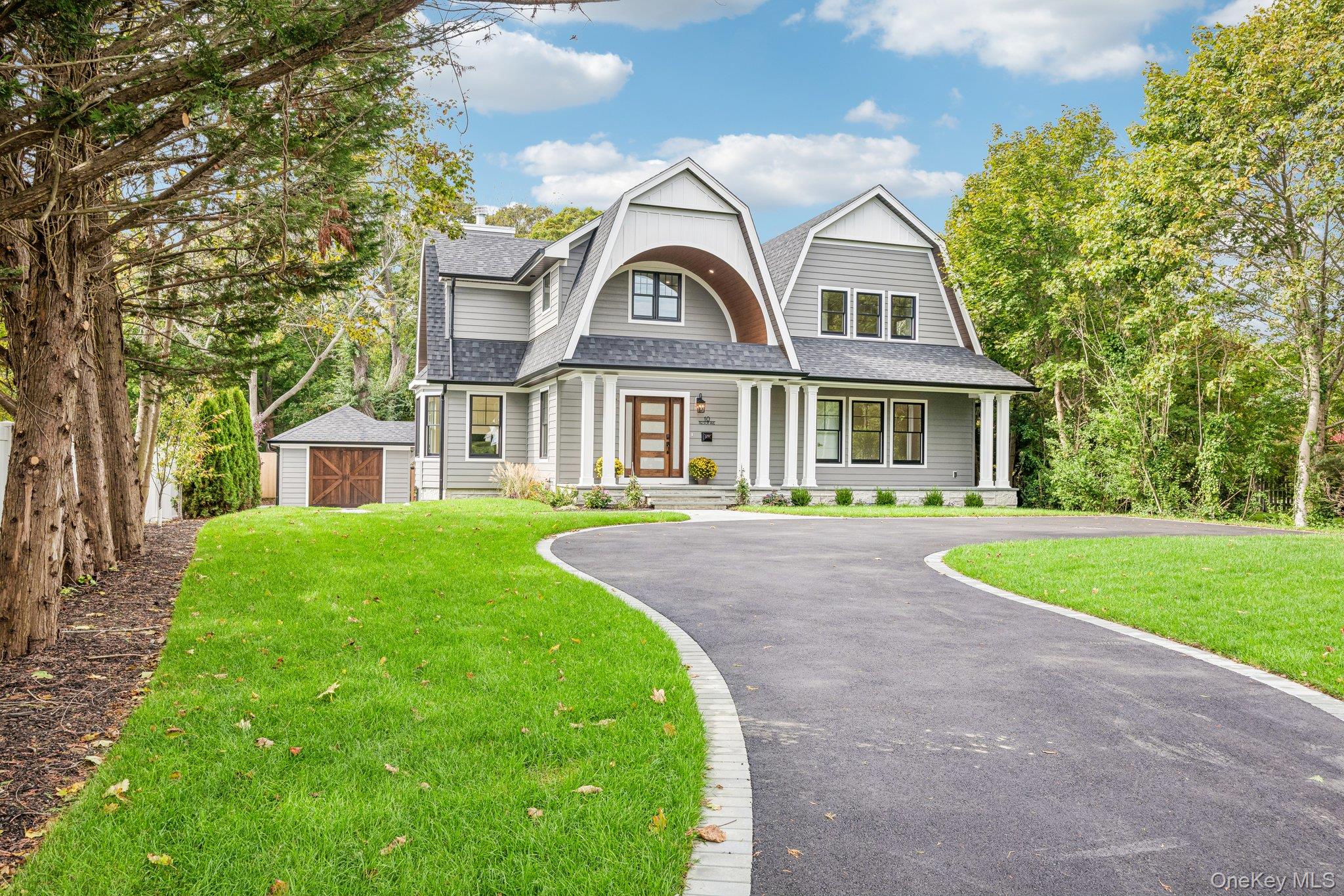 10 Nelson Avenue – For Sale