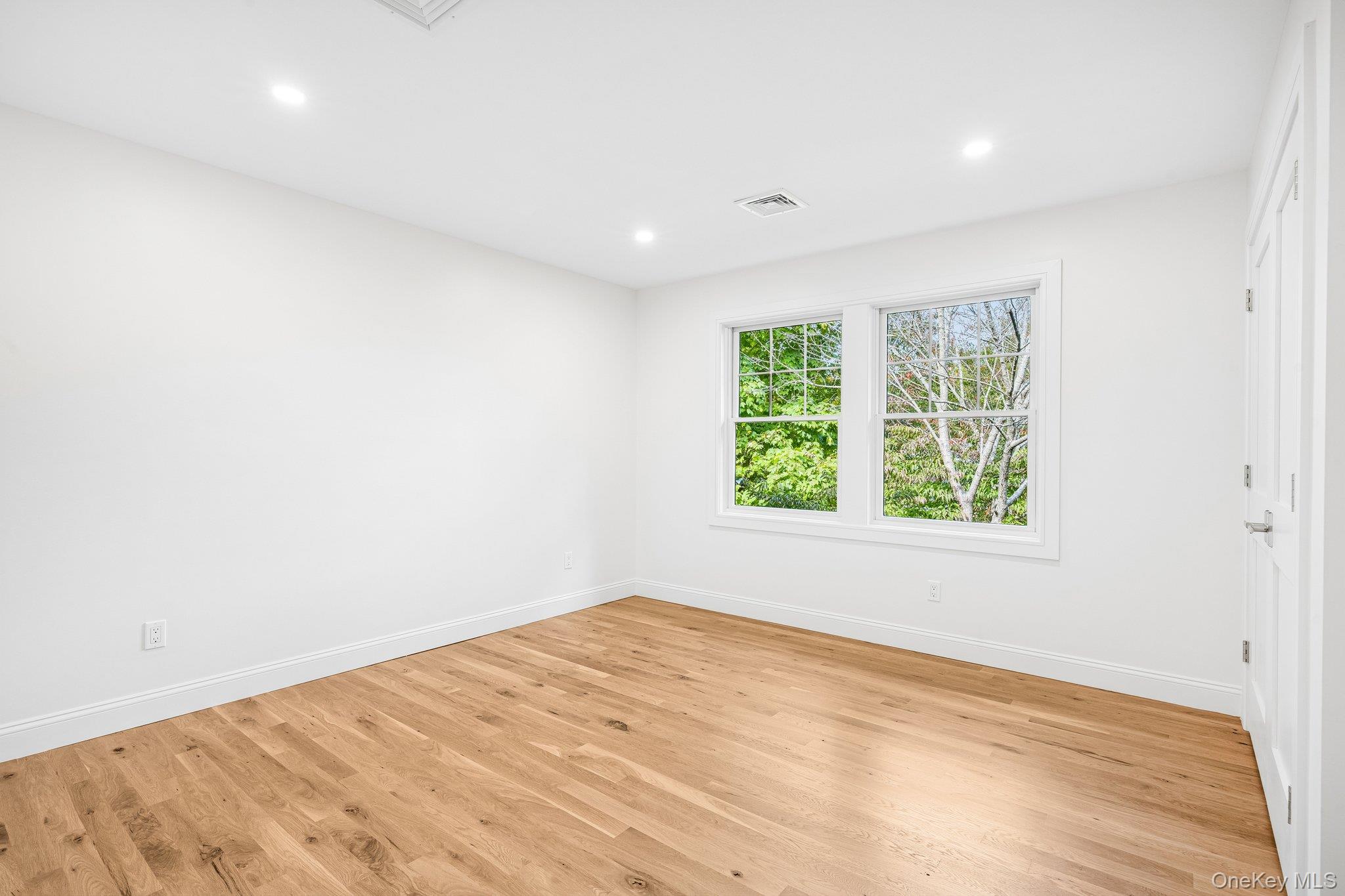 10 Nelson Avenue – For Sale photo 31