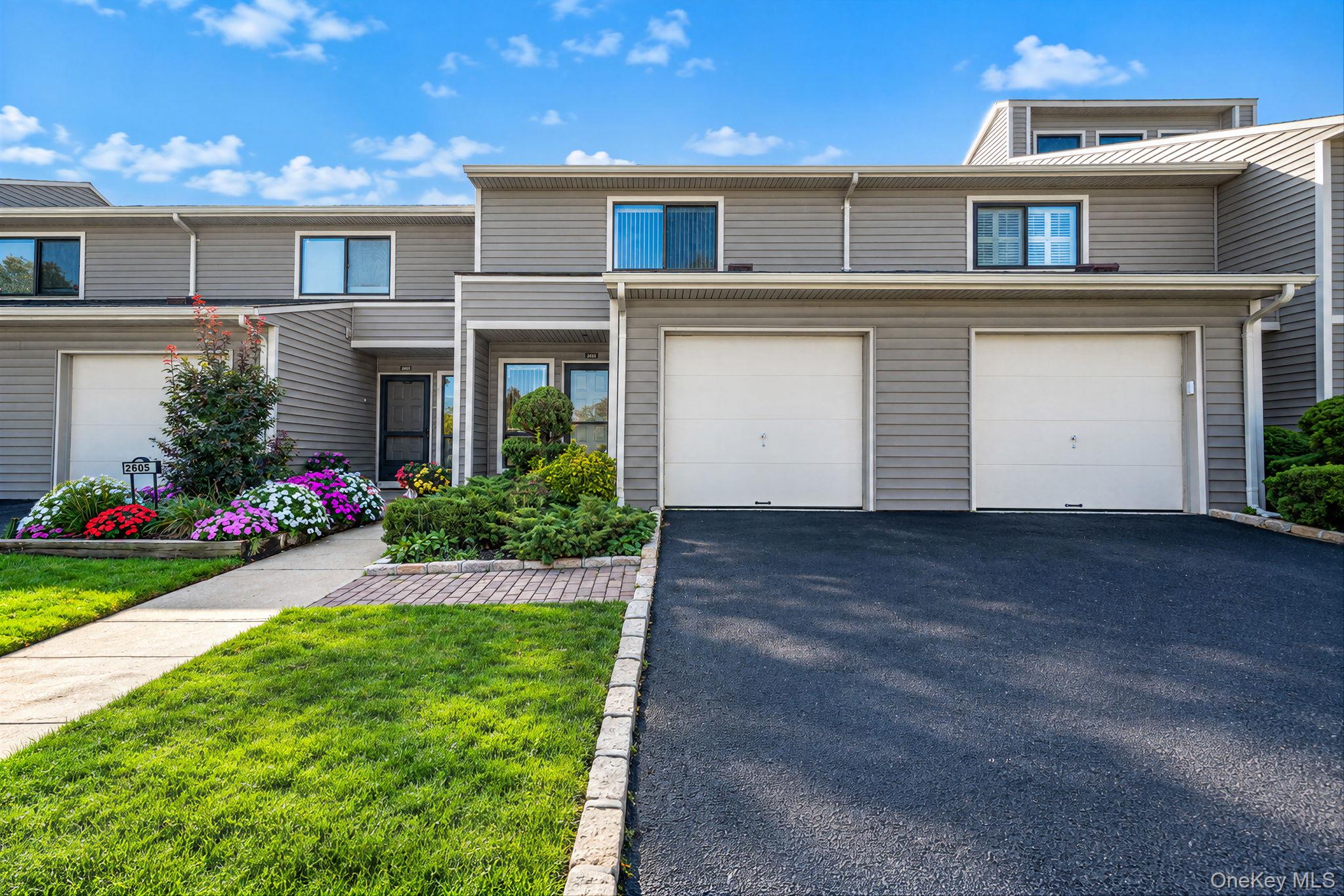 100 Daly Boulevard, Unit 2604