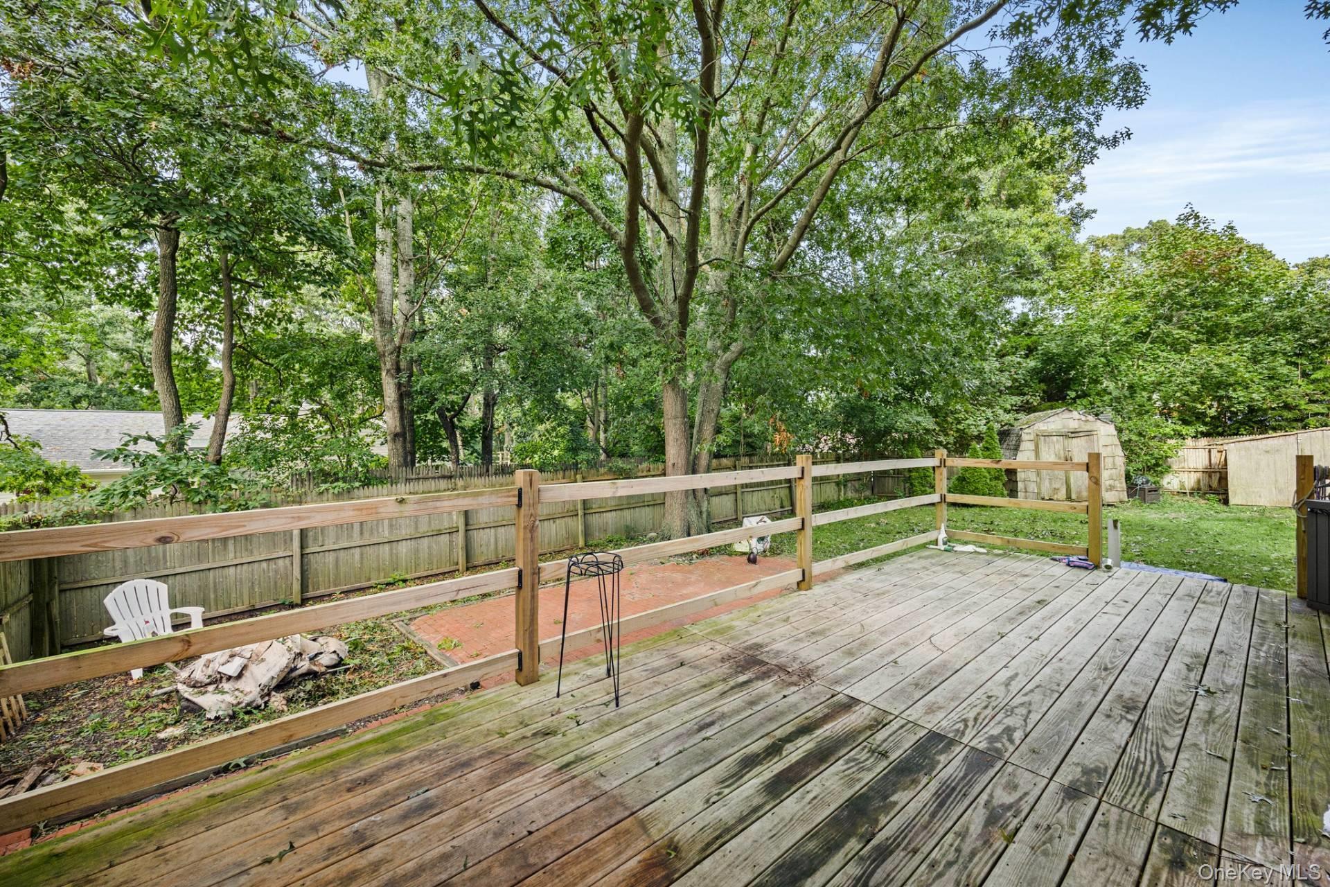 2 Easterly Road – For Sale photo 16