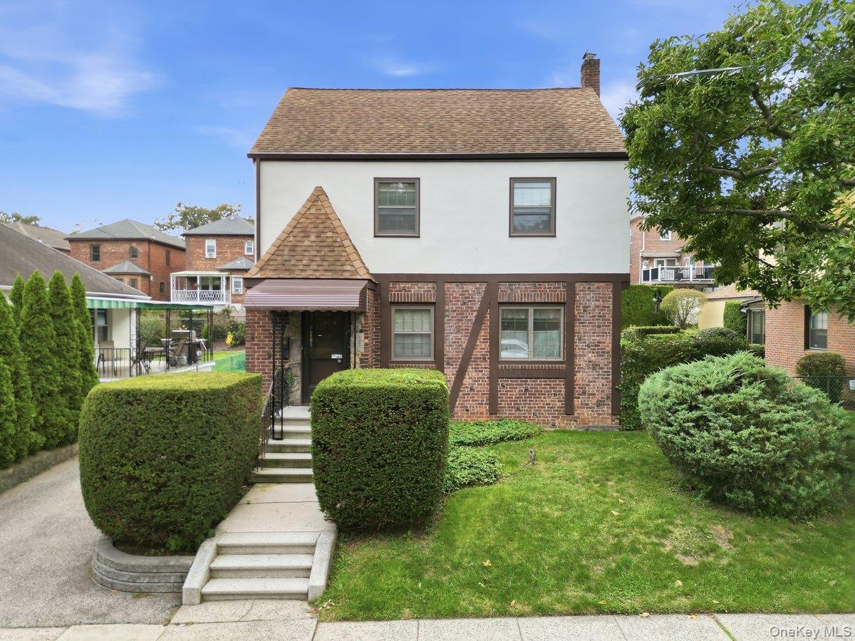 54 Kimball Terrace – For Sale