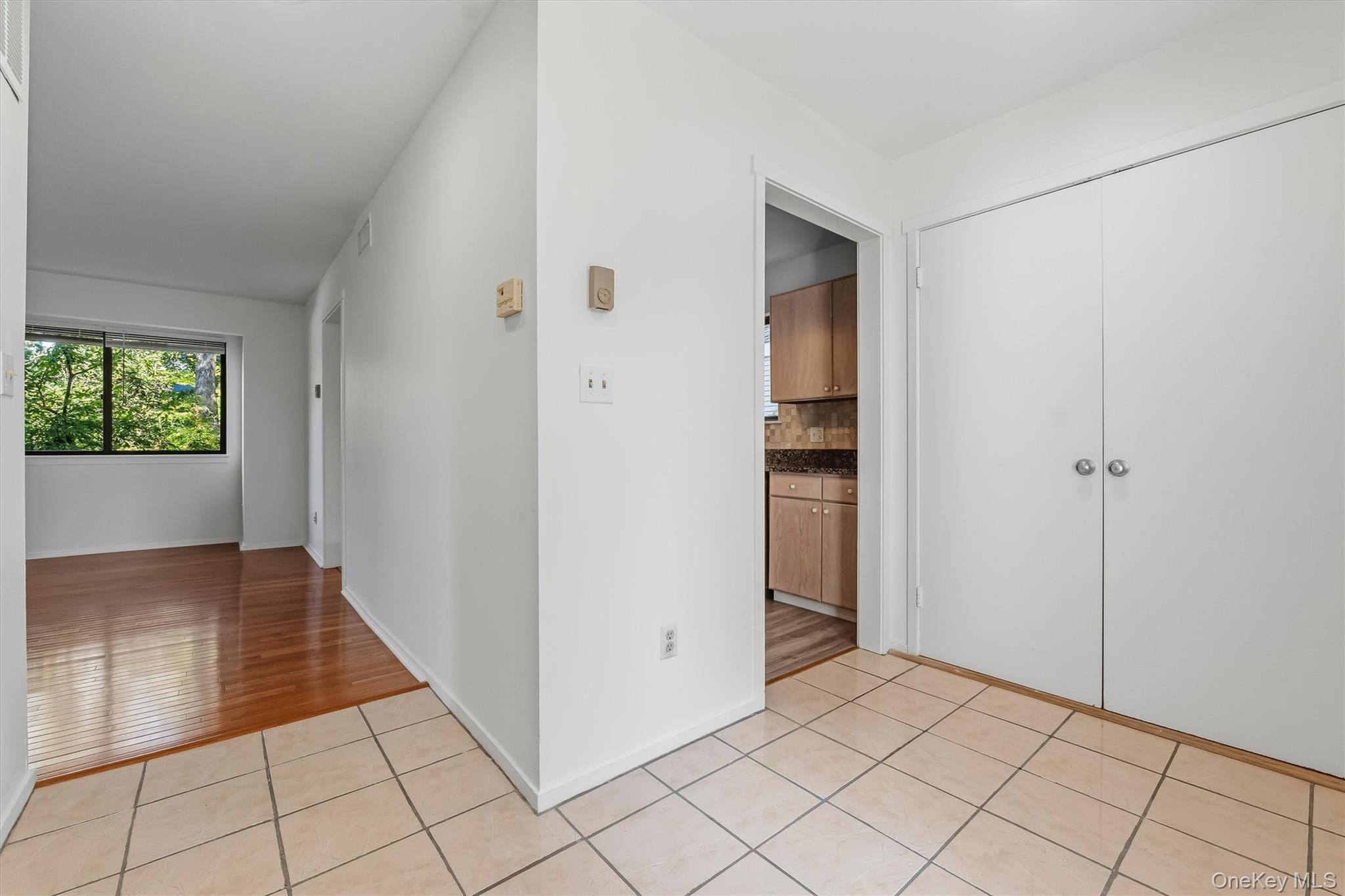 76 Heritage Hills, Unit C photo 5
