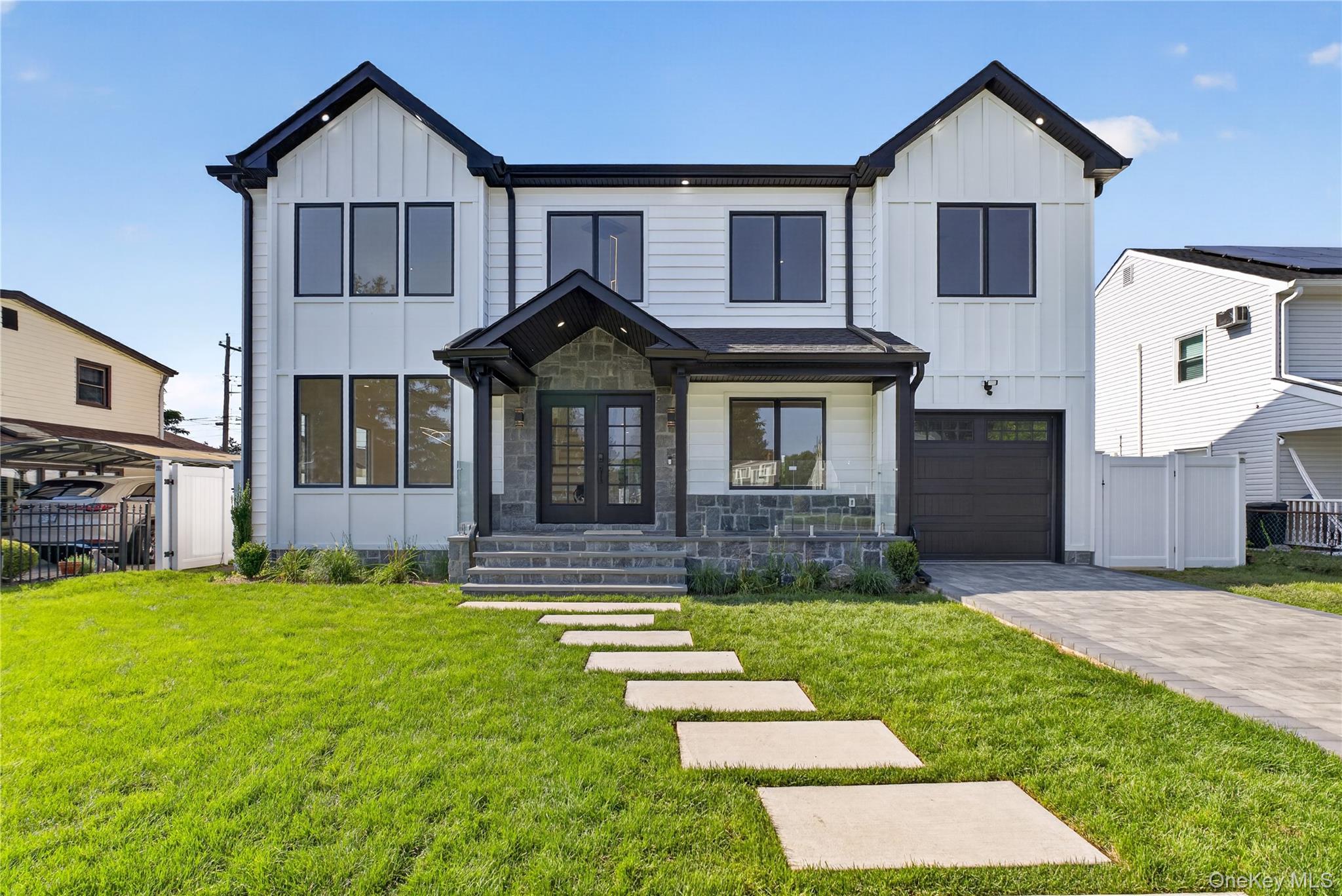 44 Meadow Lane – For Sale photo 2