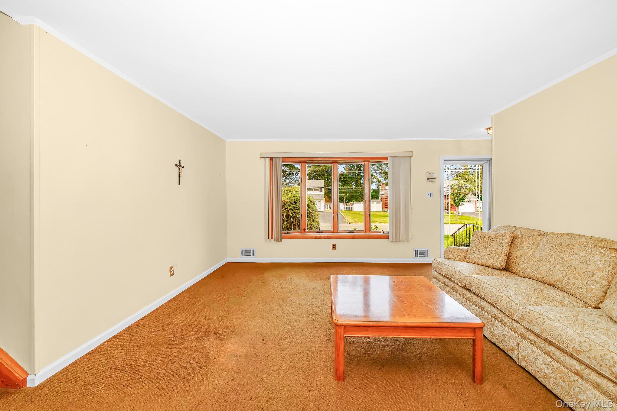 42 Peachtree Lane – For Sale photo 9