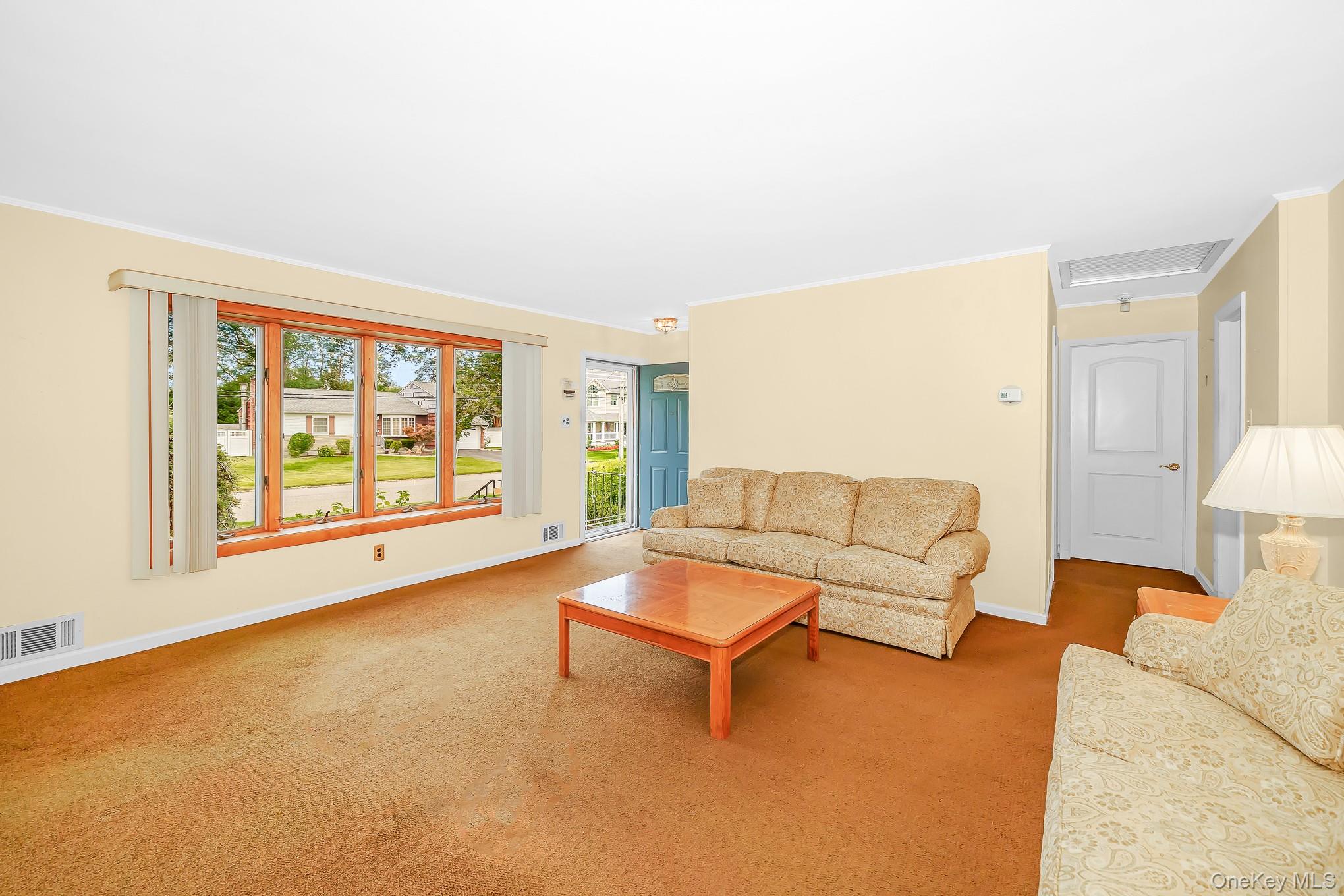 42 Peachtree Lane – For Sale photo 7